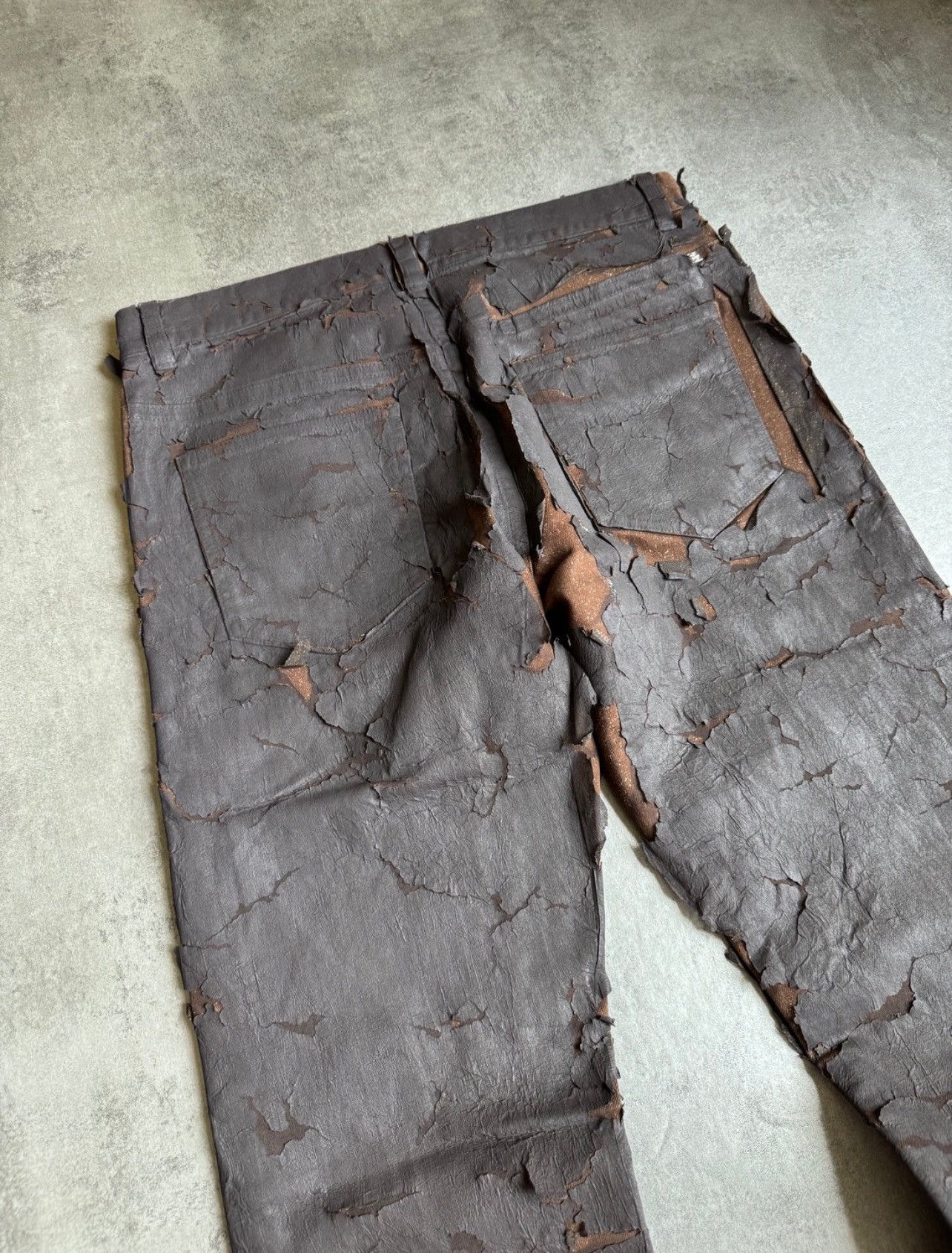 Givenchy AW2022 Givenchy Distressed Cracked Brown Biker Pants Size US 32 / EU 48 - 3 Thumbnail