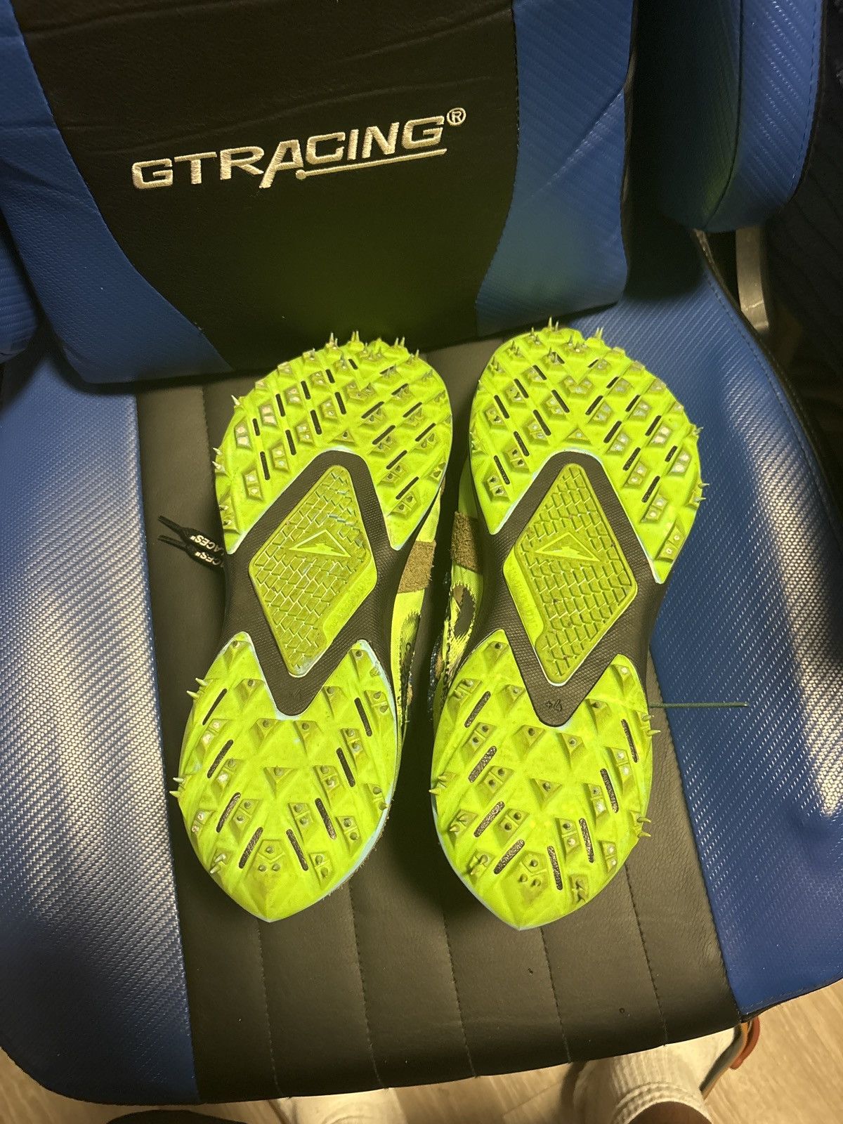 Off-White Off-White x Wmns Air Zoom Terra Kiger 5 'Athlete in Progress Size US 14 / EU 47 - 2 Thumbnail