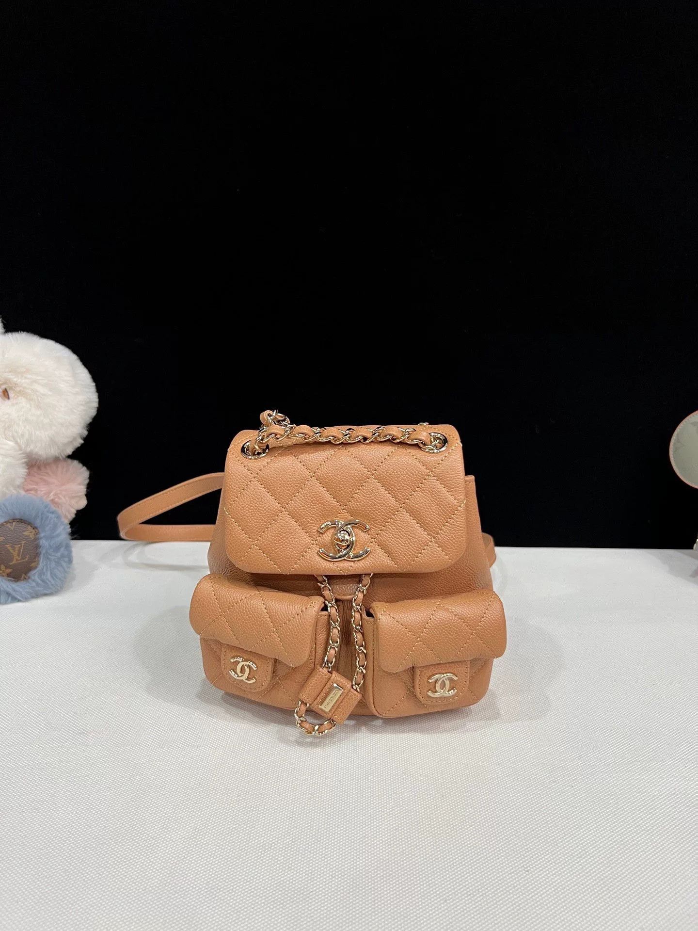 Chanel Pre-loved Bag Very good condition Size ONE SIZE - 1 Thumbnail