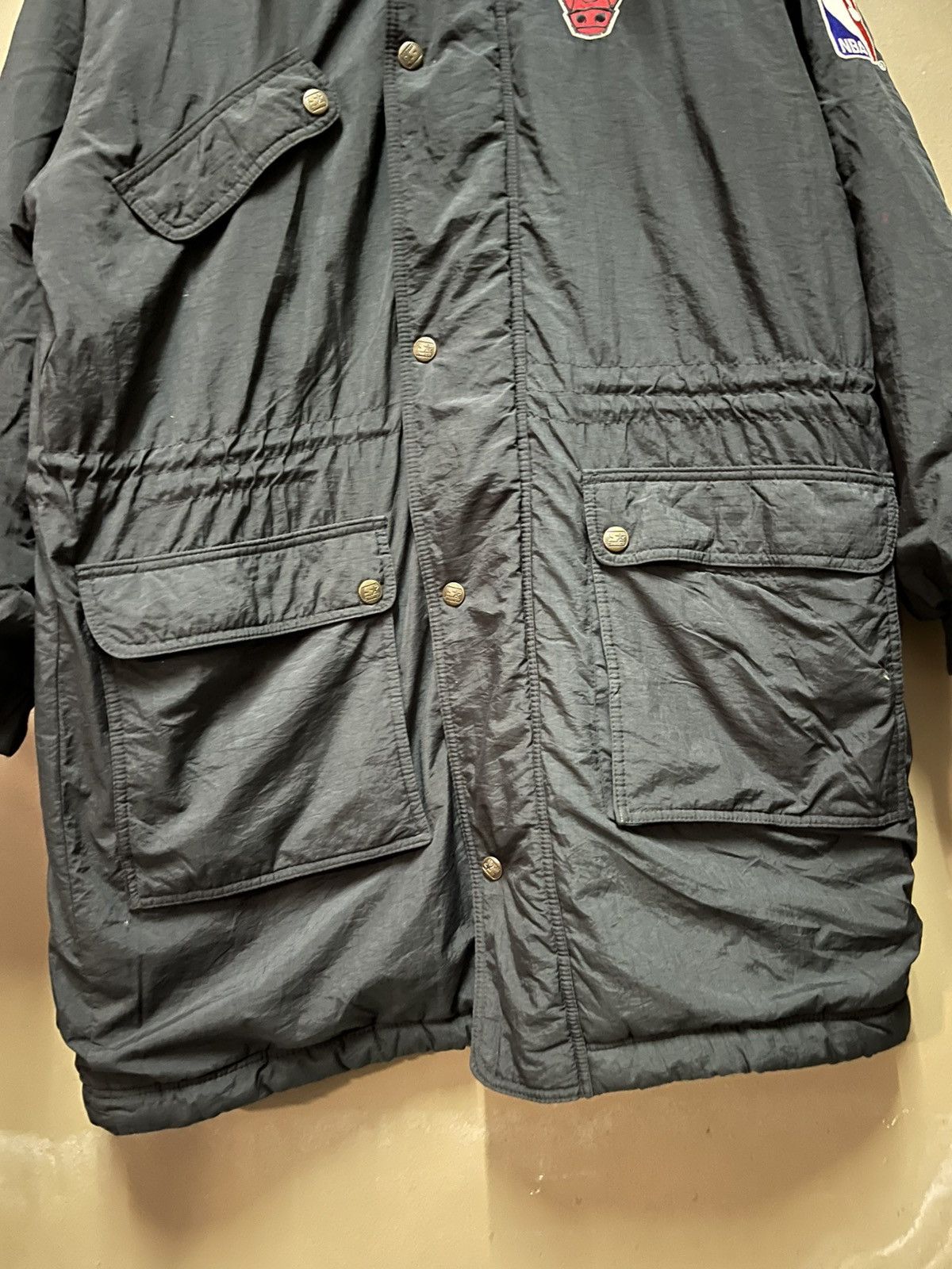 NBA × Starter Vintage 90s Starter Chicago Bulls Raincoat Parkas Jacket NBA Size US L / EU 52-54 / 3 - 6 Thumbnail