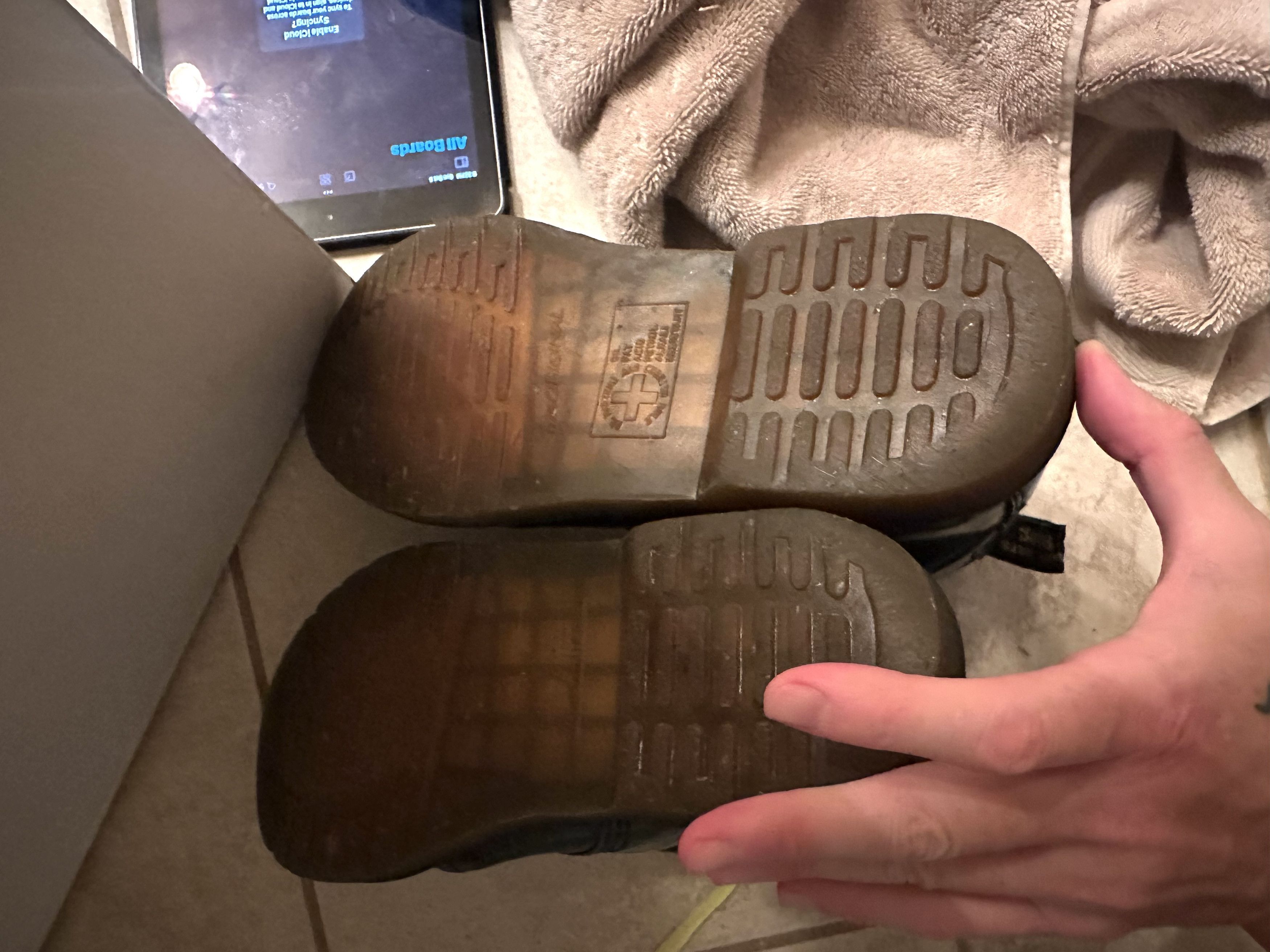 Dr. Martens Men's vintage doc martens Size US 11 / EU 44 - 4 Thumbnail