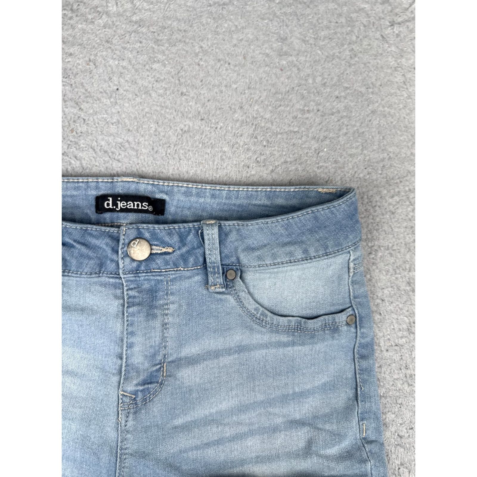 Denime D. Jeans Shorts Womens 4 Blue Denim Cut-Off Raw Hem Stretch Mid Rise Casual 25x2 Size 27" / US 4 / IT 40 - 5 Thumbnail