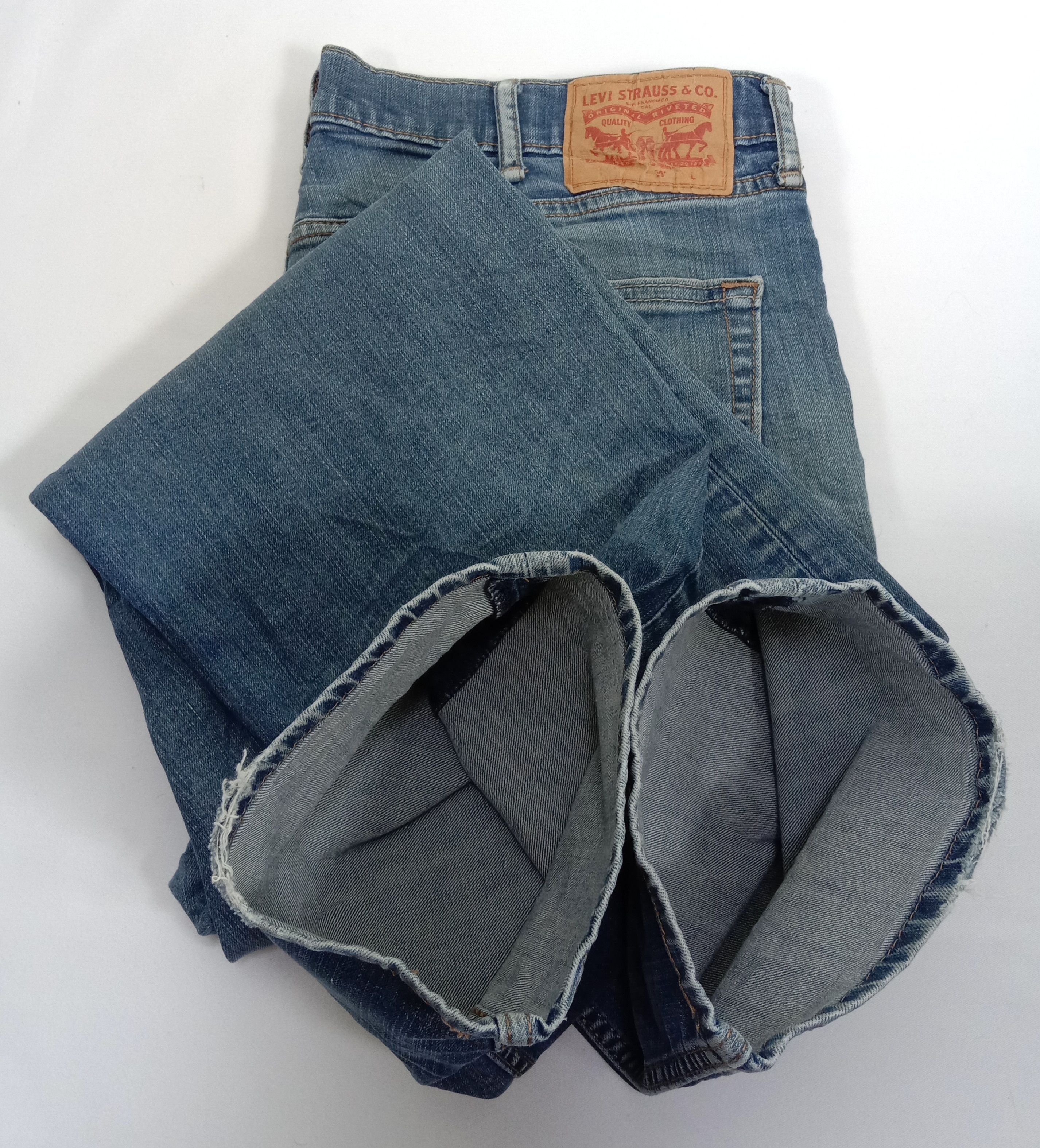 Levi's Vintage Levi's 505 Jeans Regular Fit Distressed Denim Size US 37 - 16 Thumbnail
