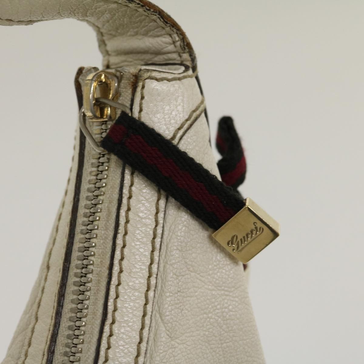 GUCCI Shoulder Bag Leather White