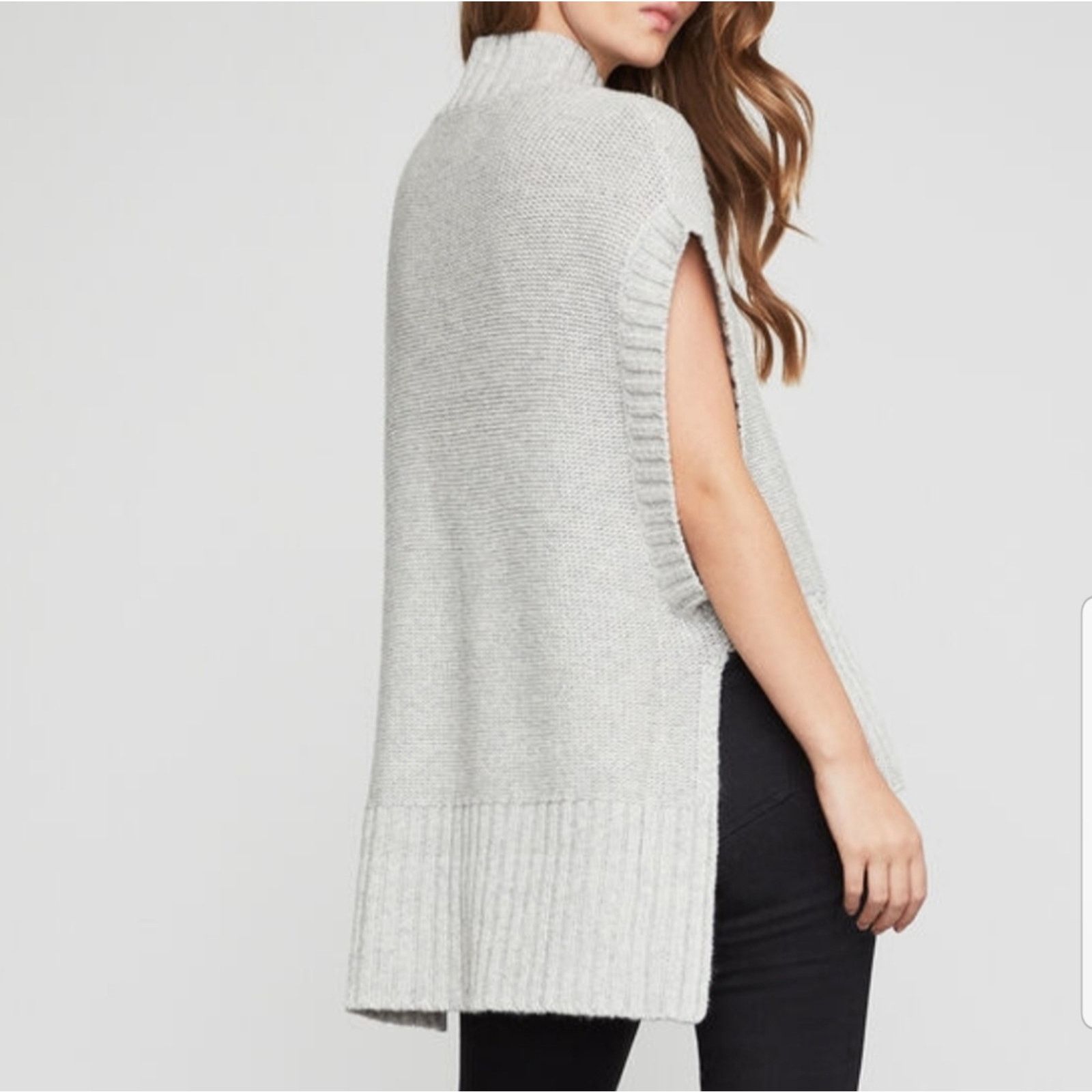 Bcbgmaxazria MSRP$198 Bcbgmaxazria Sweater M/L Size L / US 10 / IT 46 - 7 Thumbnail