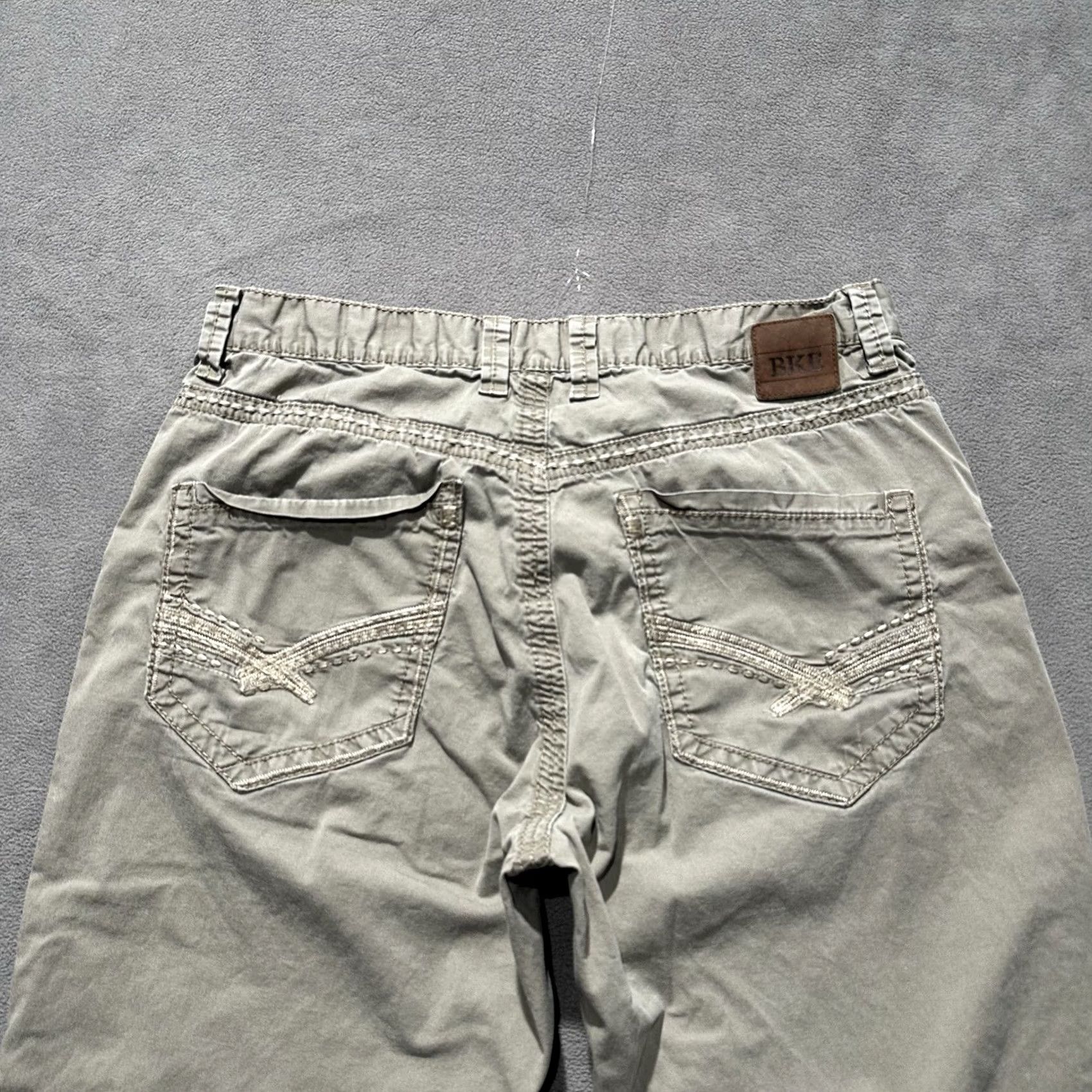 BKE BKE Jake Jeans Main Selling Point Beiges Mens 32R 31x29 Khaki City Logo Retro USA 5-Pocket Design Regular Fit Size US 32 / EU 48 - 4 Thumbnail