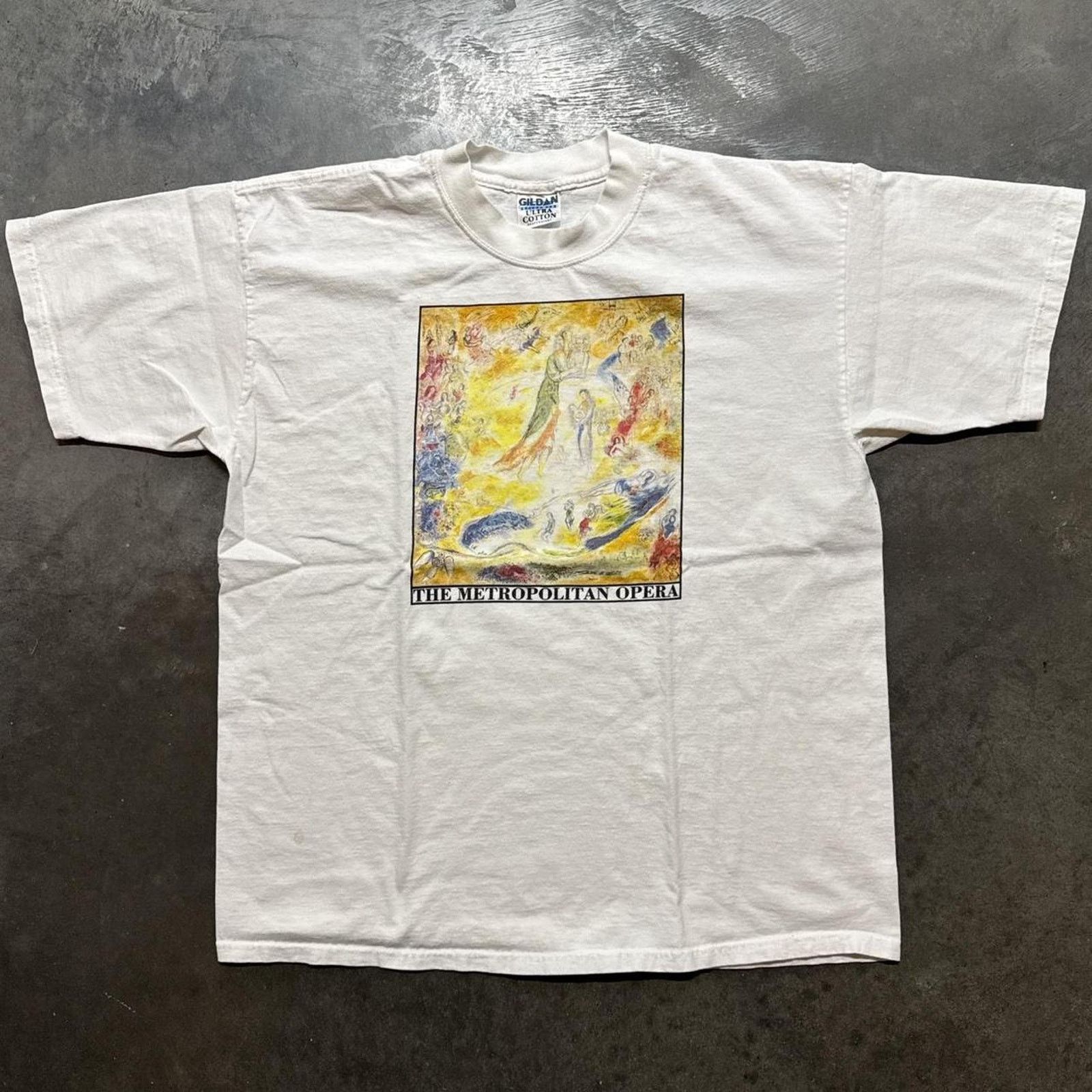 Vintage Vintage 90s Marc Chagall Metropolitan Opera Art T-Shirt Size US XL / EU 56 / 4 - 1 Thumbnail