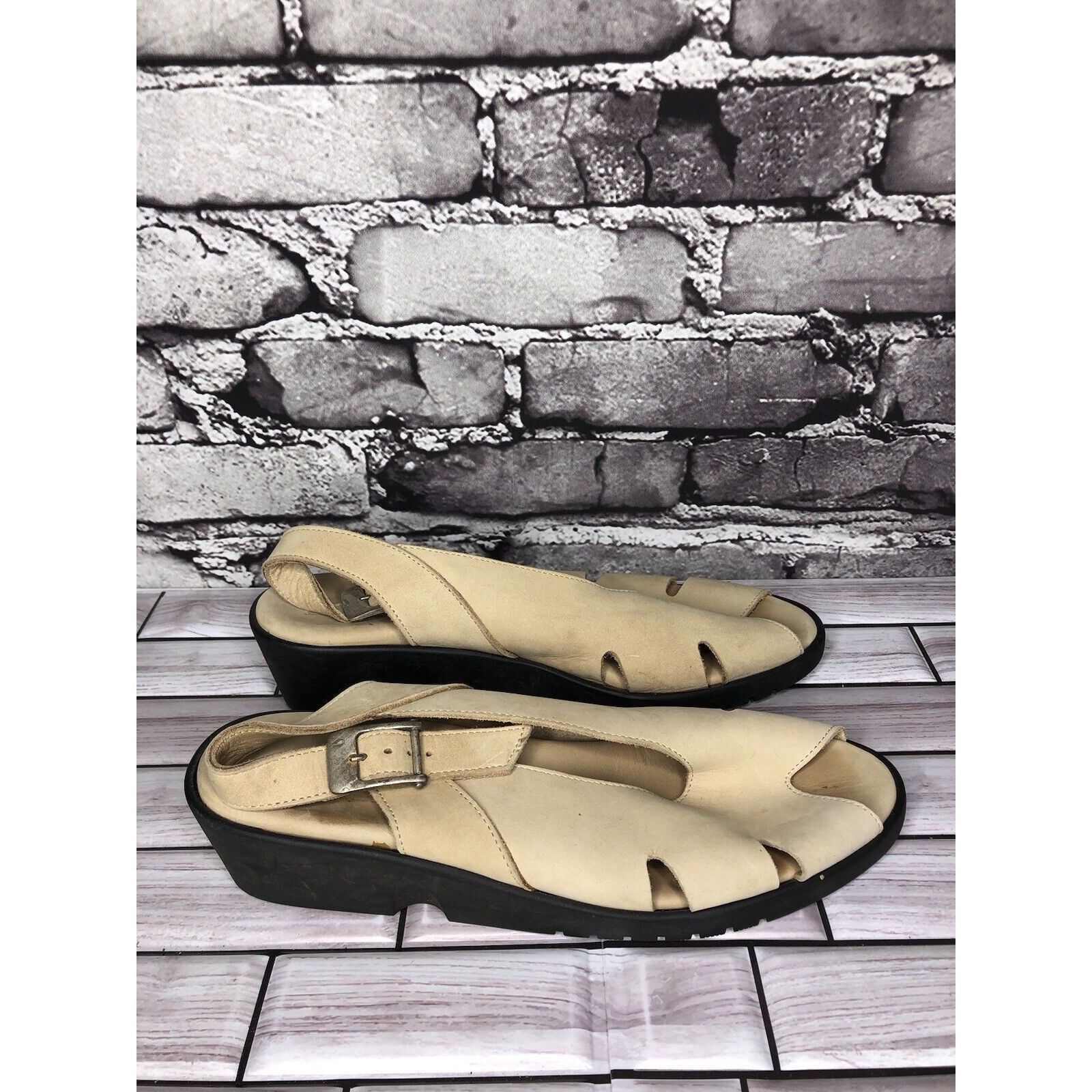 Other ZANTE Beige Tan Nubuck Leather Casual Wedge Strap Sandals Wo Size US 8.5 / IT 38.5 - 3 Thumbnail