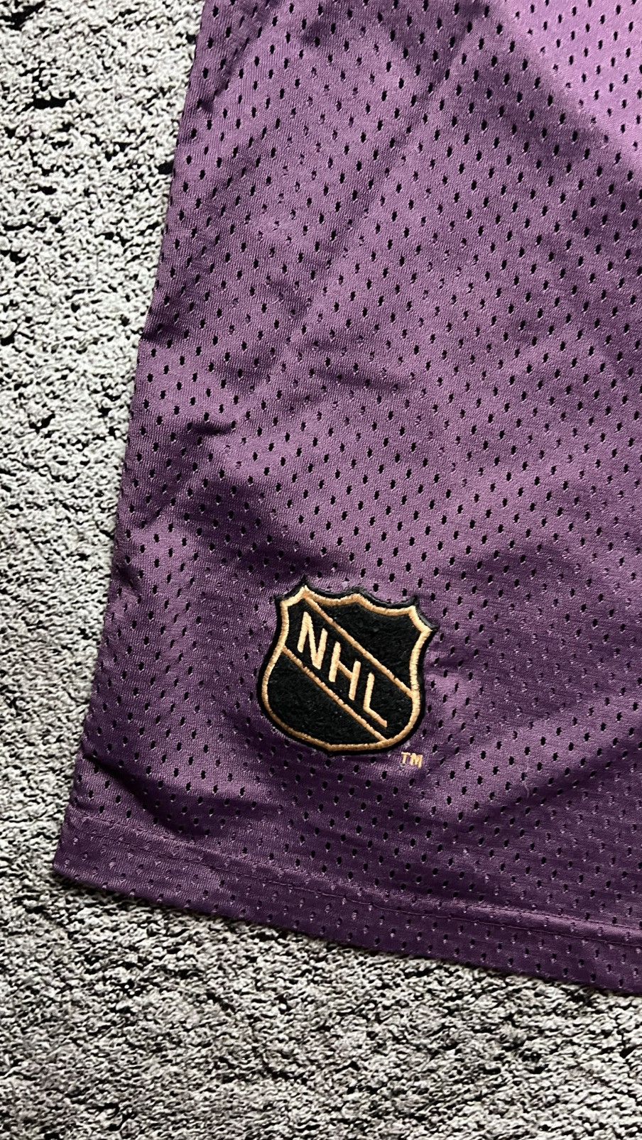 Other VTG 90’s Anaheim mighty ducks NHL jump around jersey campri Size US XL / EU 56 / 4 - 4 Thumbnail