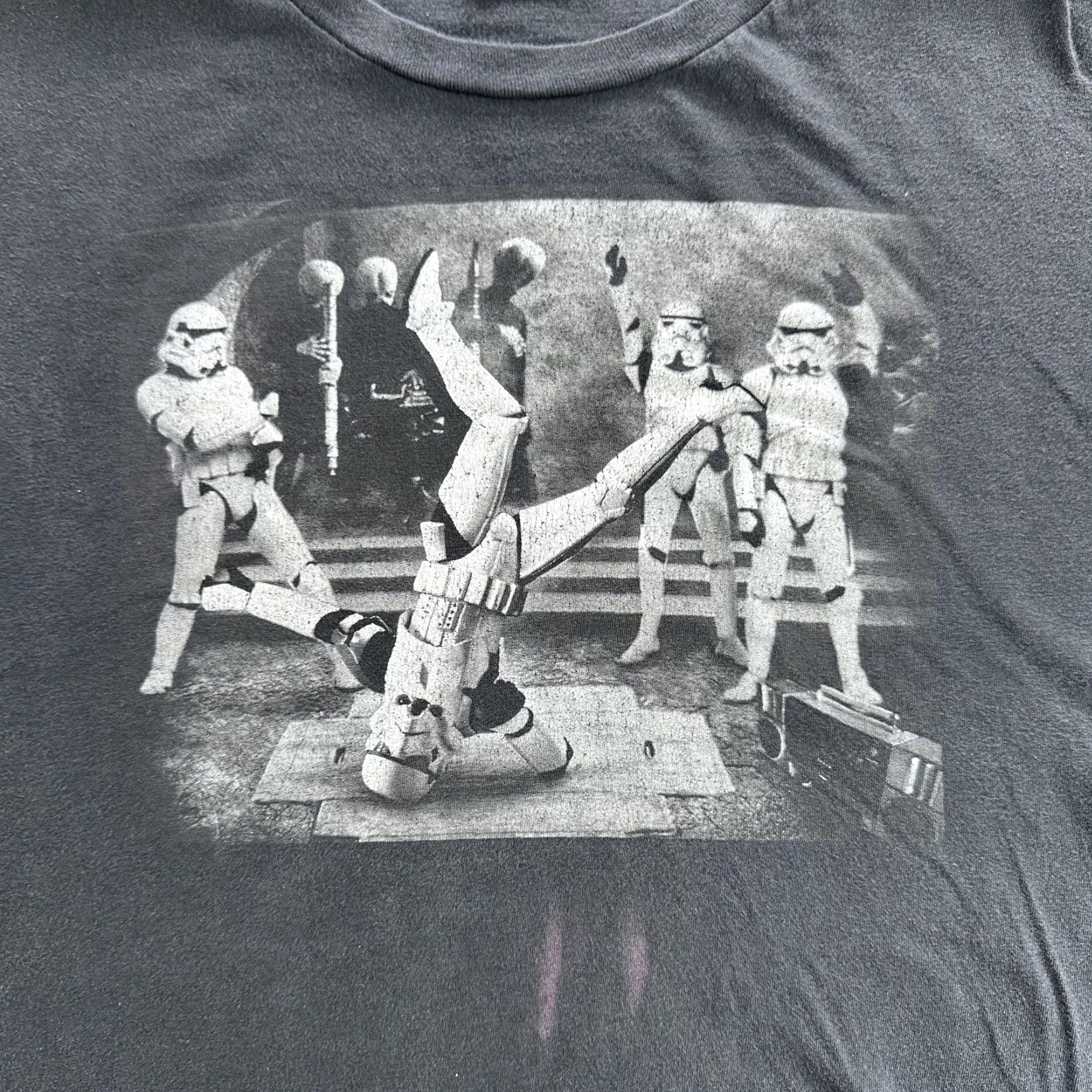 Star Wars Star Wars Shirt Mens Large Black Stormtrooper Breakdance Graphic T-Shirt Movie Size US L / EU 52-54 / 3 - 3 Thumbnail