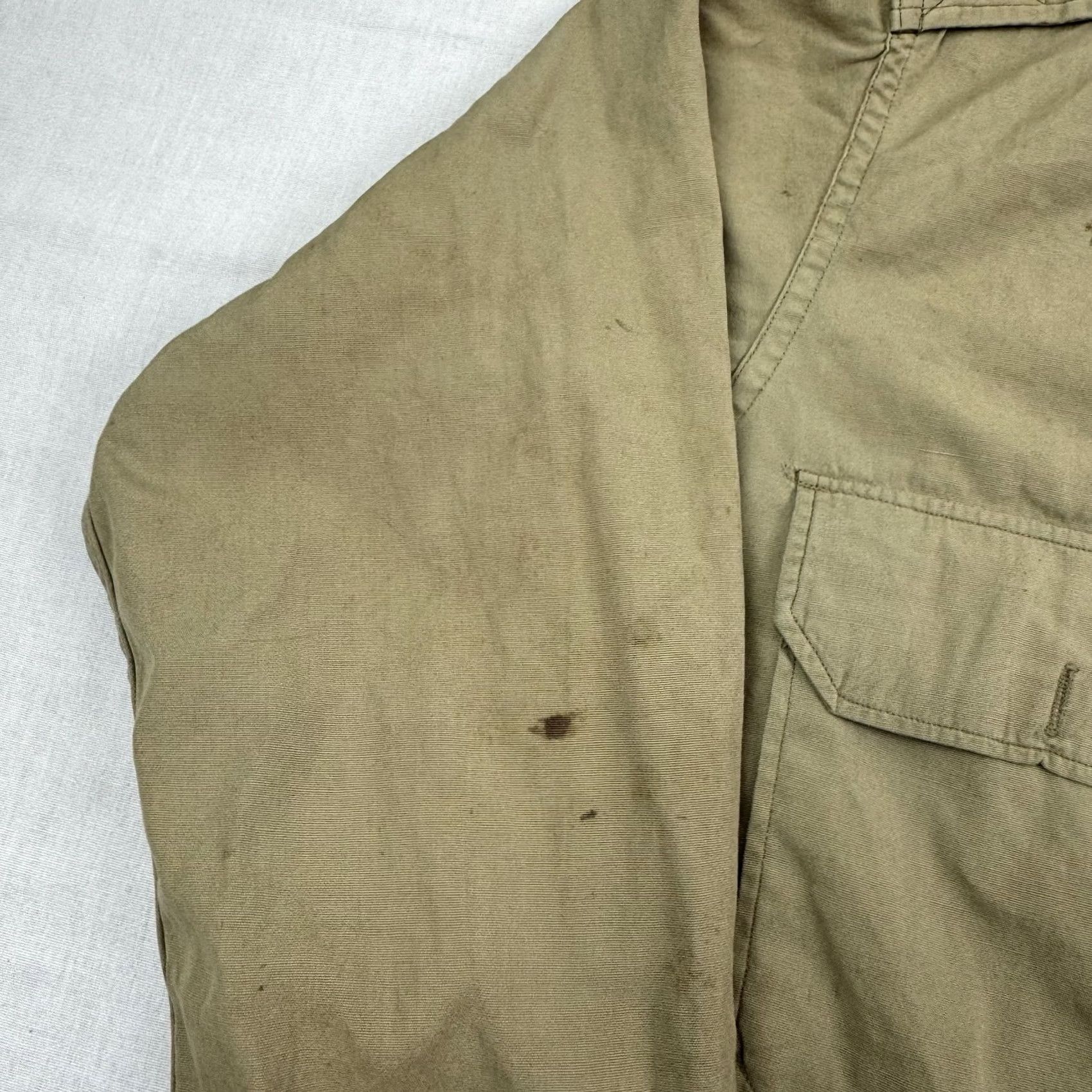 Vintage VINTAGE Army USMC Military Shirt Adult Medium 1940s Button Up Beige Solid Cotton 50s Size US M / EU 48-50 / 2 - 5 Thumbnail