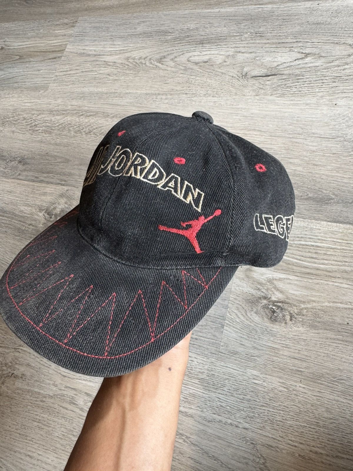 Nike VINTAGE 80S NIKE AIR JORDAN LEGENDARY HAT 🔥RARE🔥 Size ONE SIZE - 3 Thumbnail
