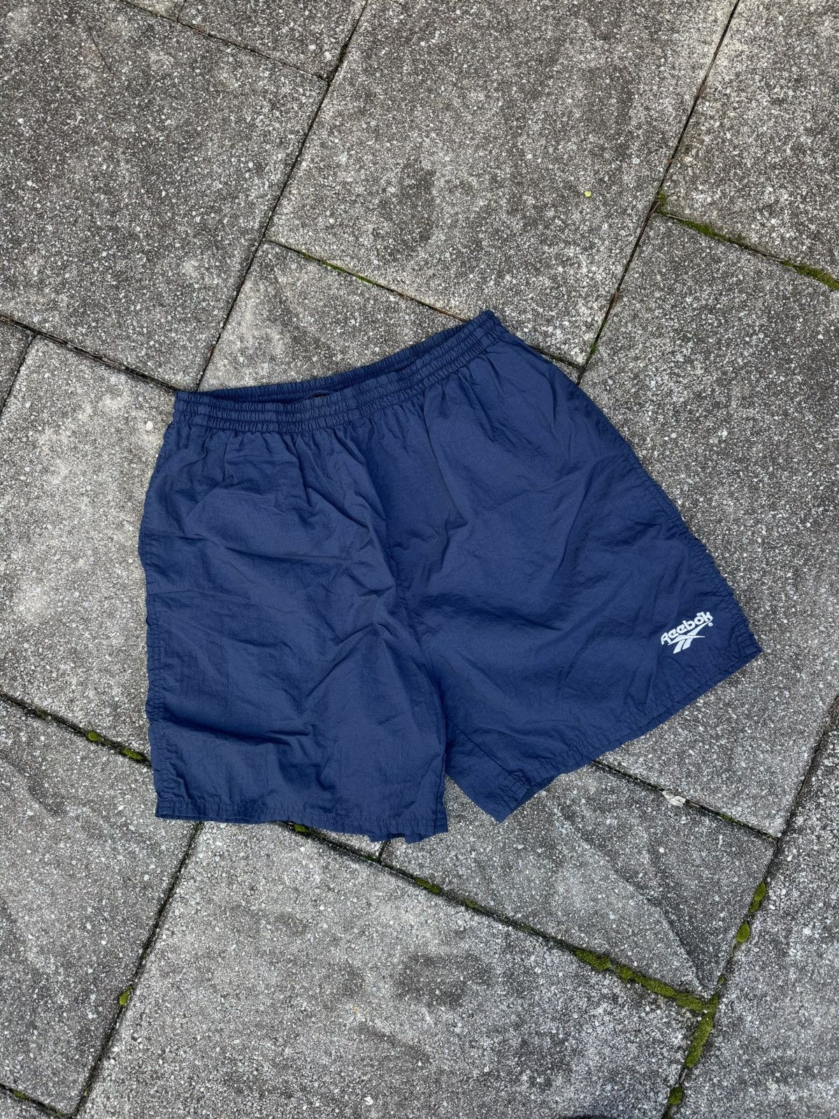 Reebok Vintage Reebok Essential Baggy Track Shorts Size US 30 / EU 46 - 2 Thumbnail