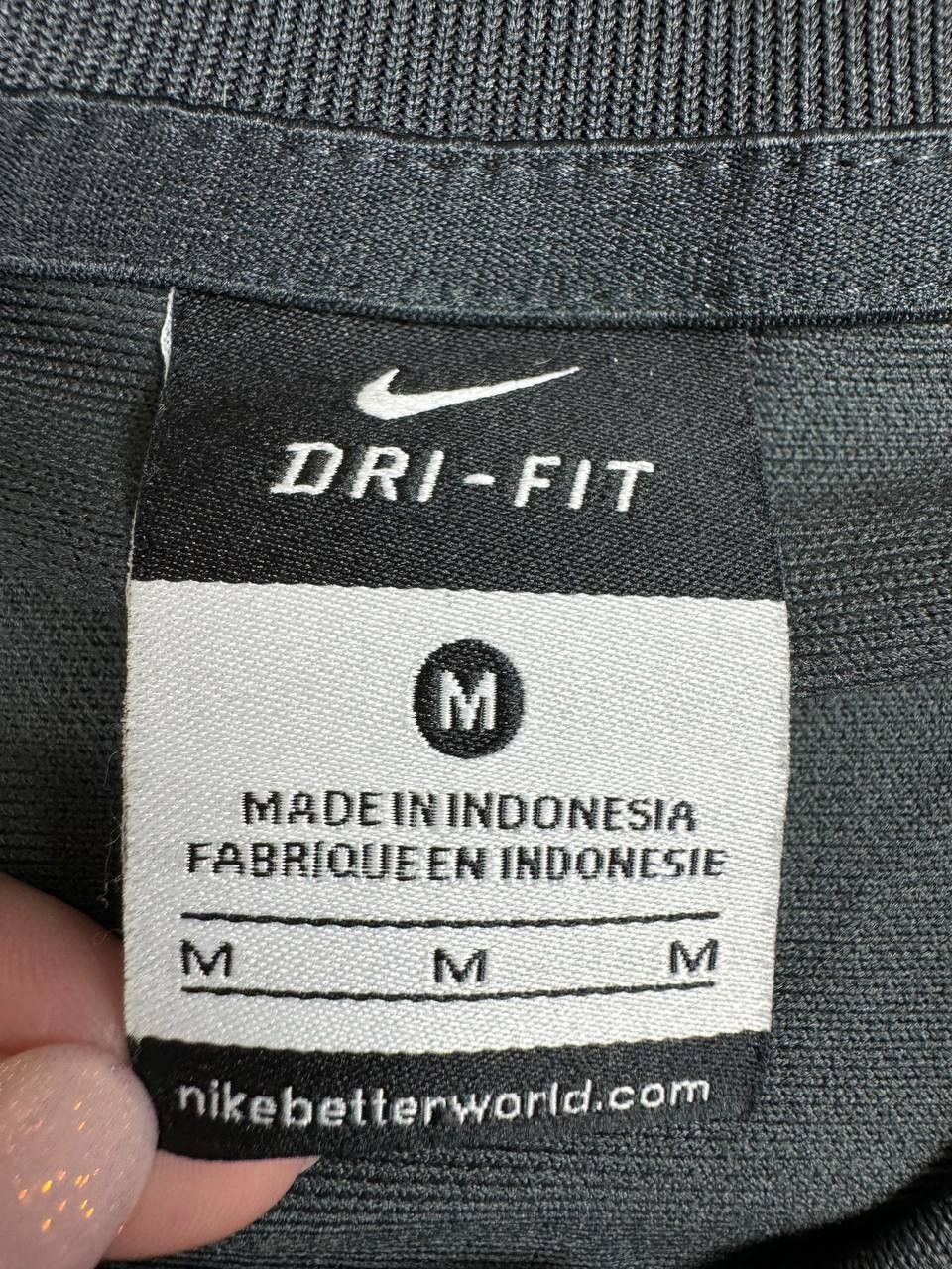 Nike Nike dri-fit vintage jacket size M Size US M / EU 48-50 / 2 - 3 Thumbnail