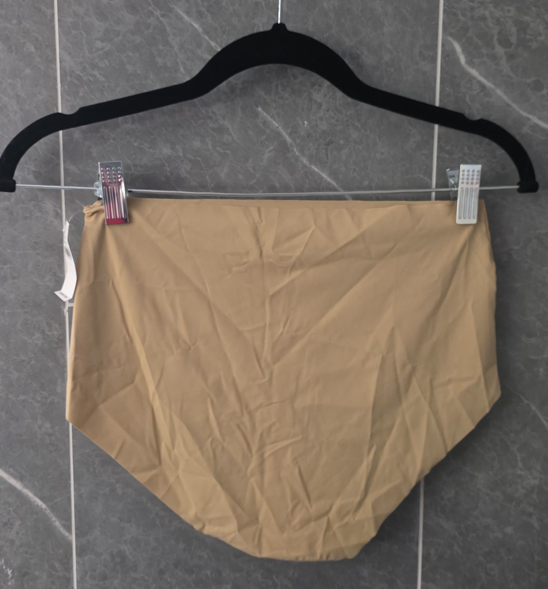 Old Navy NWT Old Navy High-Waisted No-Show Brief Underwear Sand L Size ONE SIZE - 2 Thumbnail