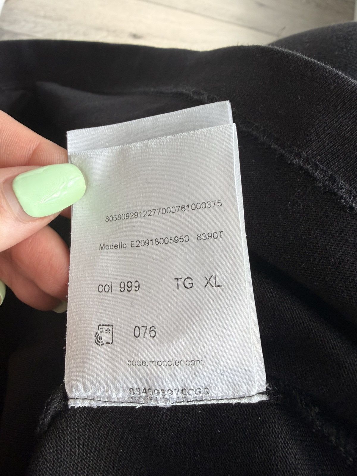 Moncler Moncler Tshirt Size US XL / EU 56 / 4 - 13 Thumbnail