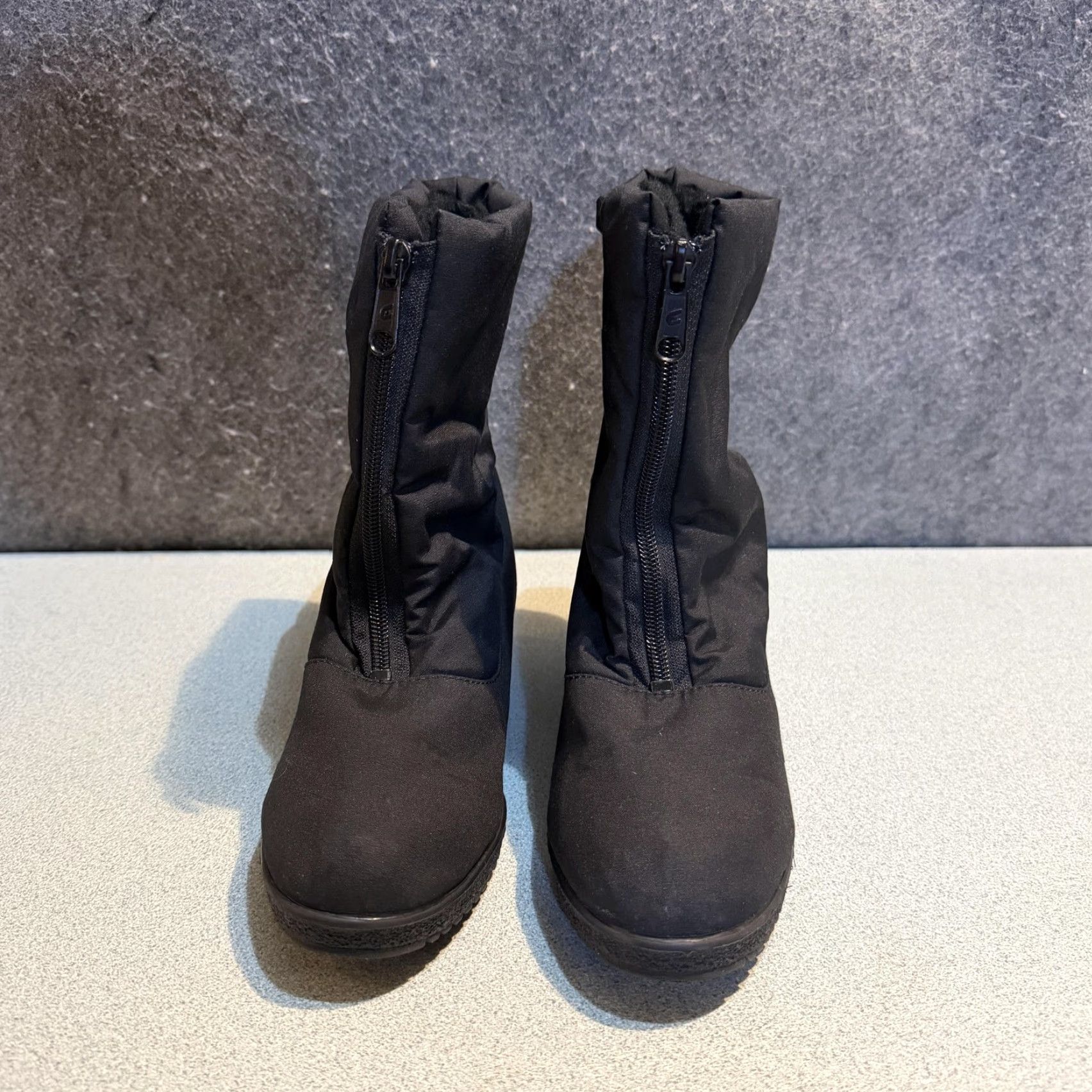 Vintage Toe Warmers Boots Size 7.5 WW Black Winter Snow Faux Fur Insulated Canada Womens Size US 8 / IT 38 - 3 Thumbnail