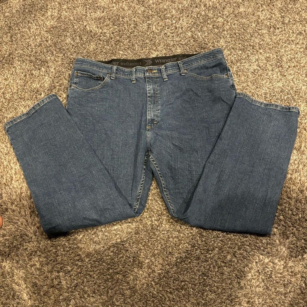 Wrangler Men’s Wrangler Authentics Jeans Size US 44 / EU 60 - 3 Thumbnail