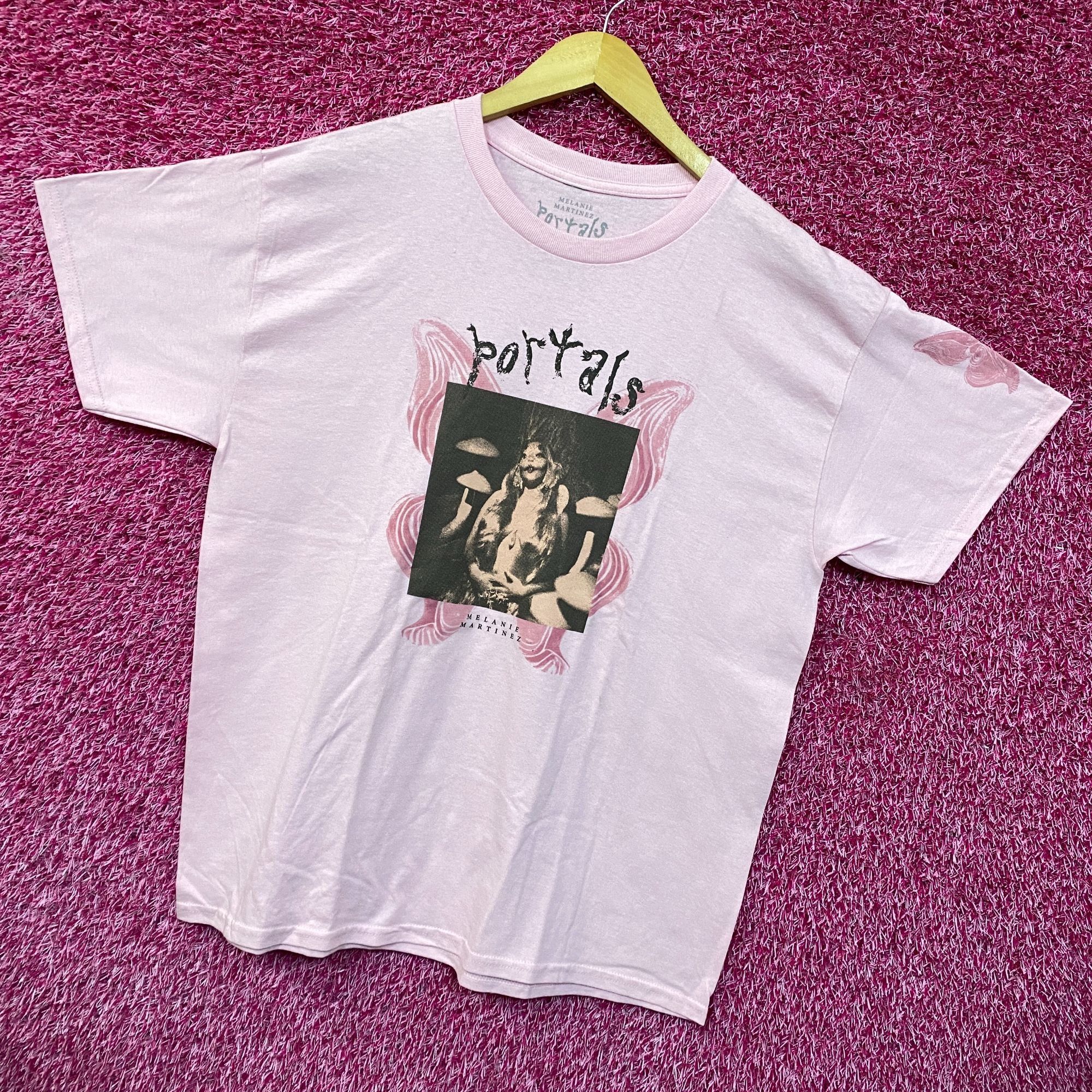 Other Melanie Martinez Portals Popstar Tshirt size XL Size US XL / EU 56 / 4 - 3 Thumbnail