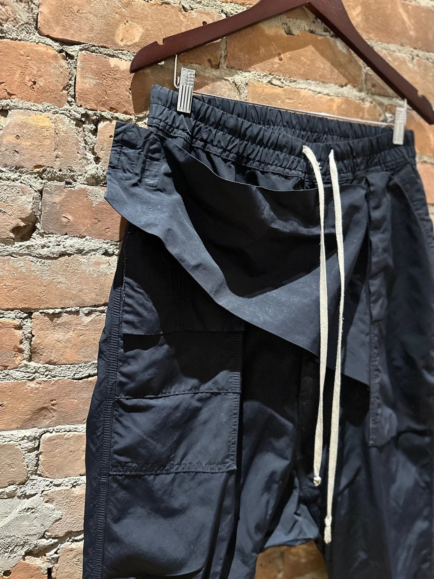 Rick Owens Drkshdw Rick Owens DRKSHDW Drop-Crotch Cargo Pod Pants Size US 32 / EU 48 - 3 Thumbnail