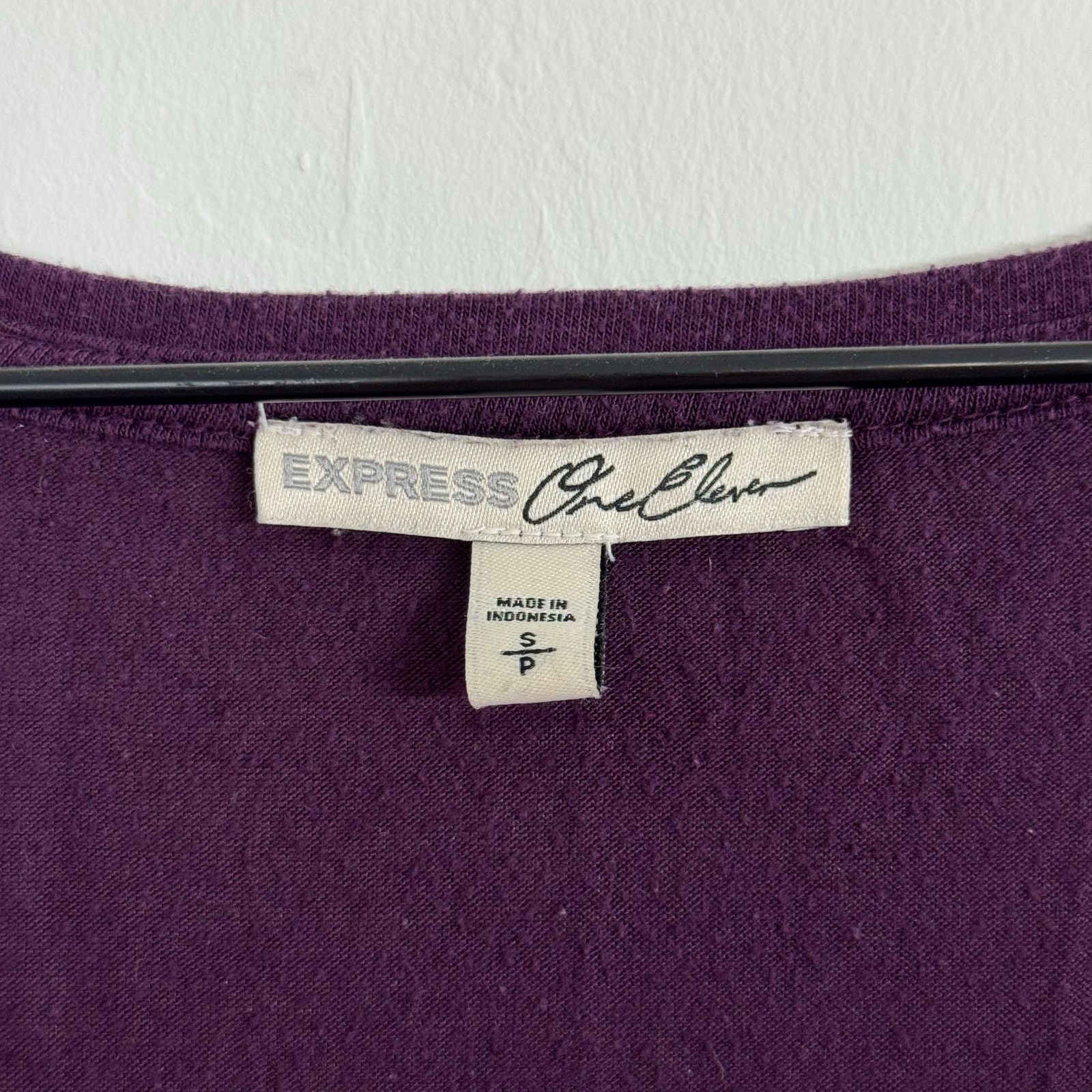 Express Express One Eleven Purple High Low Tunic Top Size Small Size S / US 4 / IT 40 - 2 Thumbnail