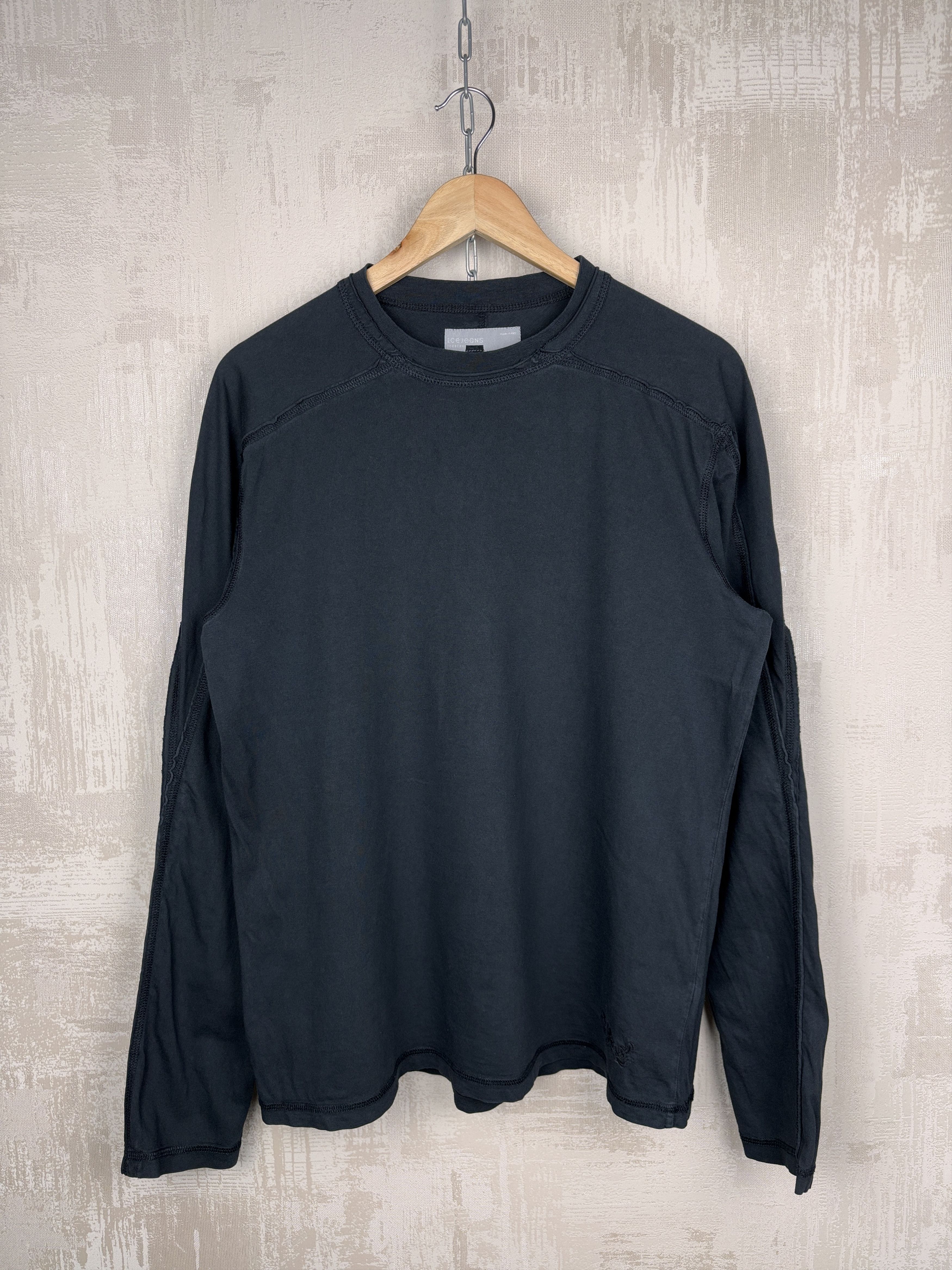 Iceberg × Vintage Iceberg Ice Jeans Vintage Long Sleeve T-shirt Raw Edge Faded Size US L / EU 52-54 / 3 - 3 Thumbnail