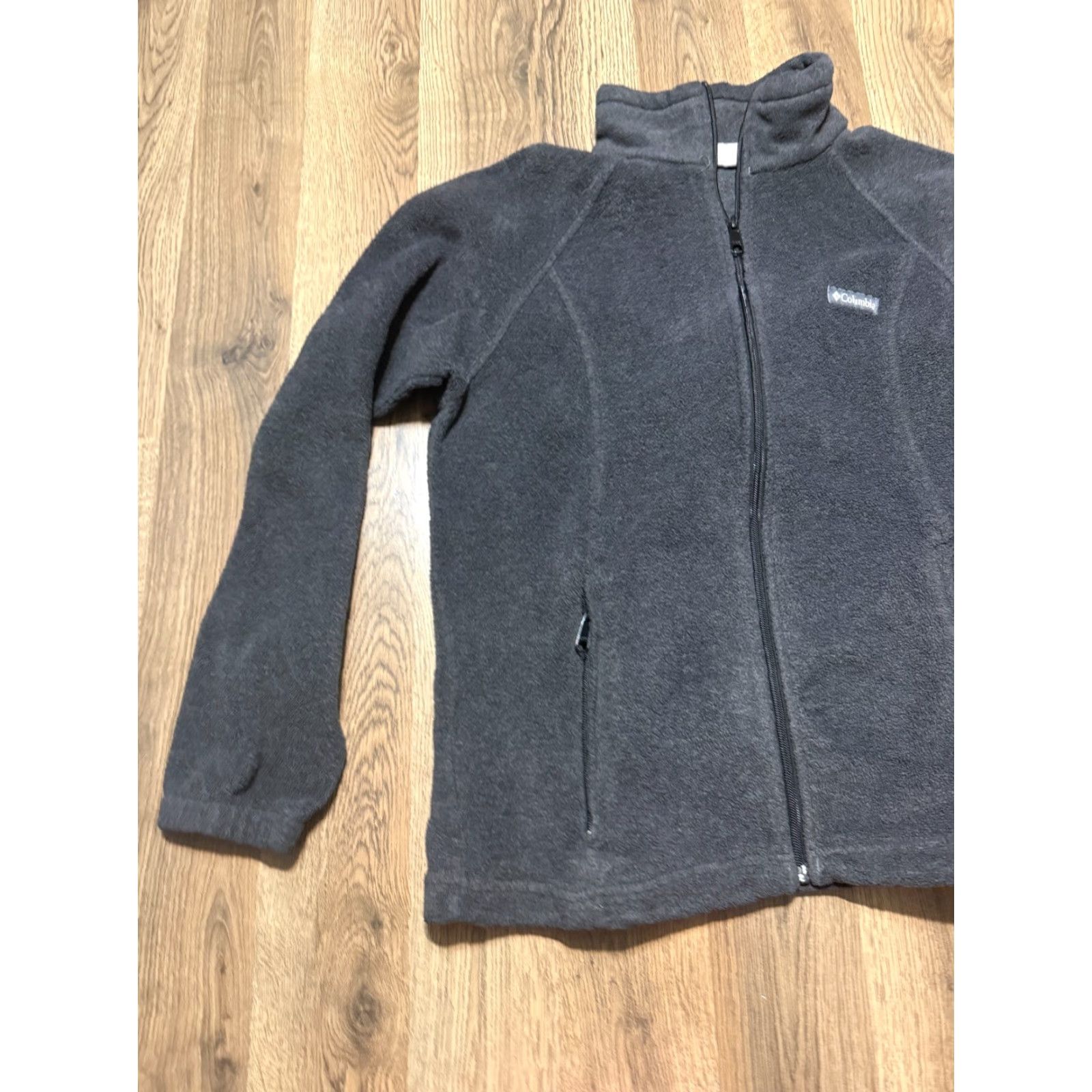 Vintage Columbia Sweater Women's Size Medium? Gray Full Zip Fleece Pockets Zip Pockets Size M / US 6-8 / IT 42-44 - 3 Thumbnail
