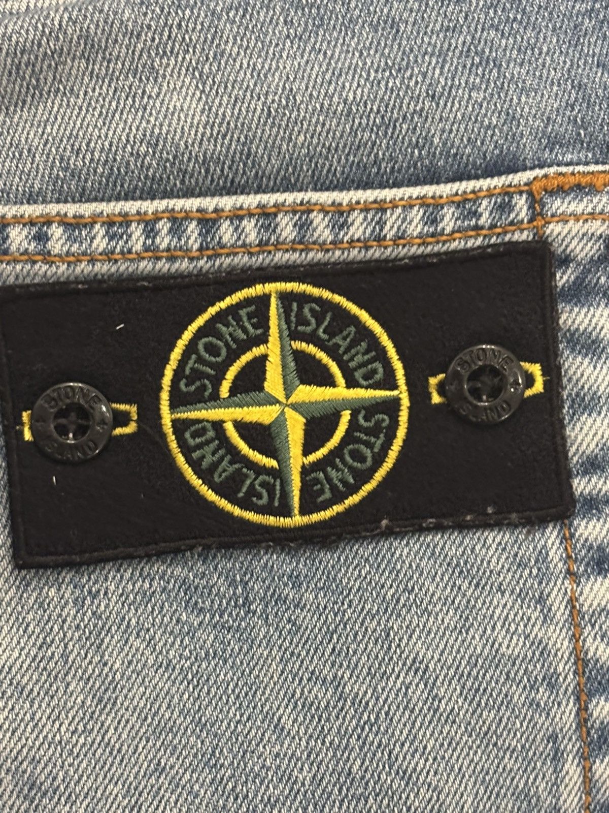 Stone Island Stone Island Badge Jeans Size US 33 - 7 Thumbnail