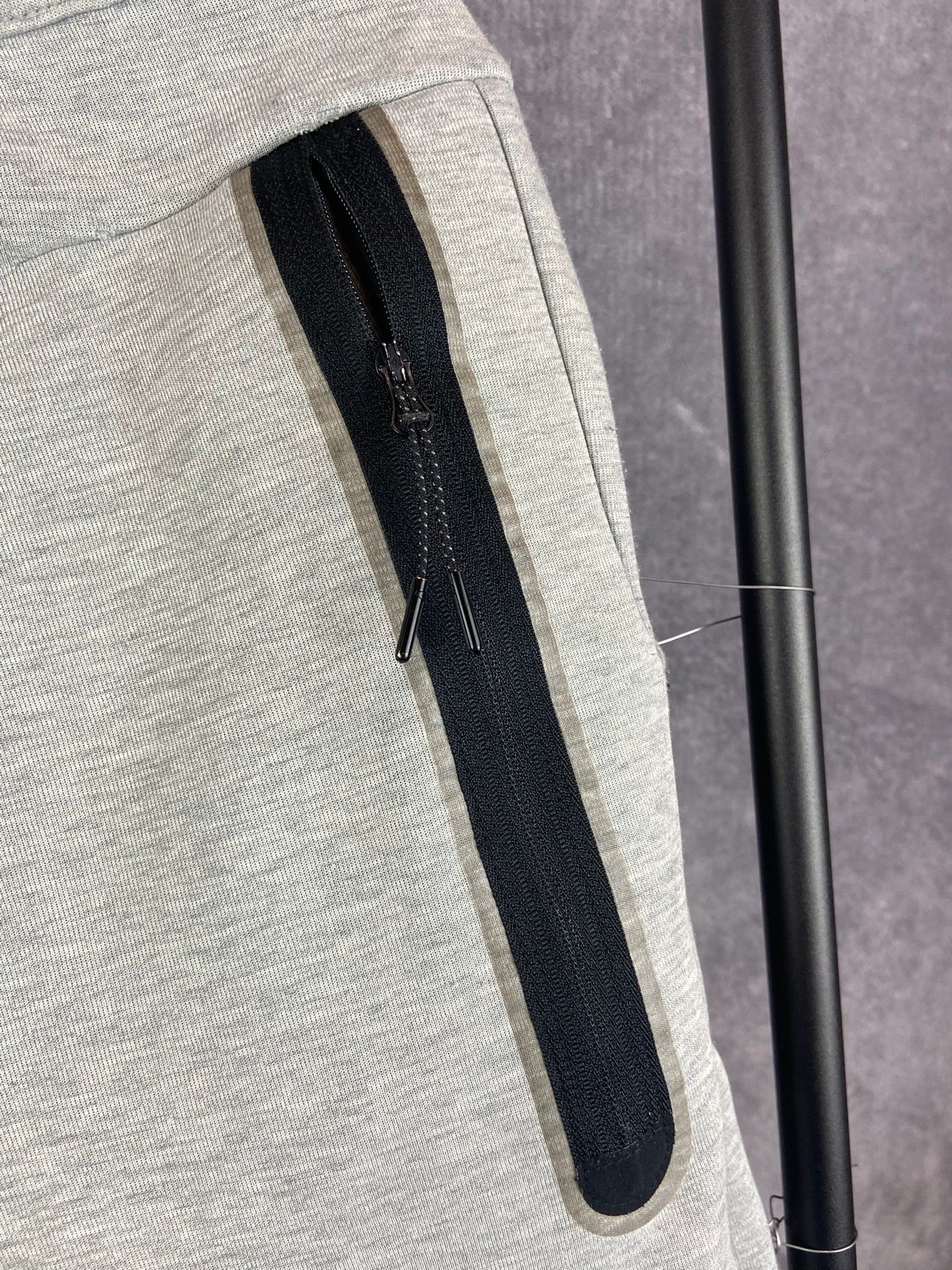 Nike Nike Tech Fleece Joggers – Grey Slim Fit Pants, M Size US 32 / EU 48 - 6 Thumbnail