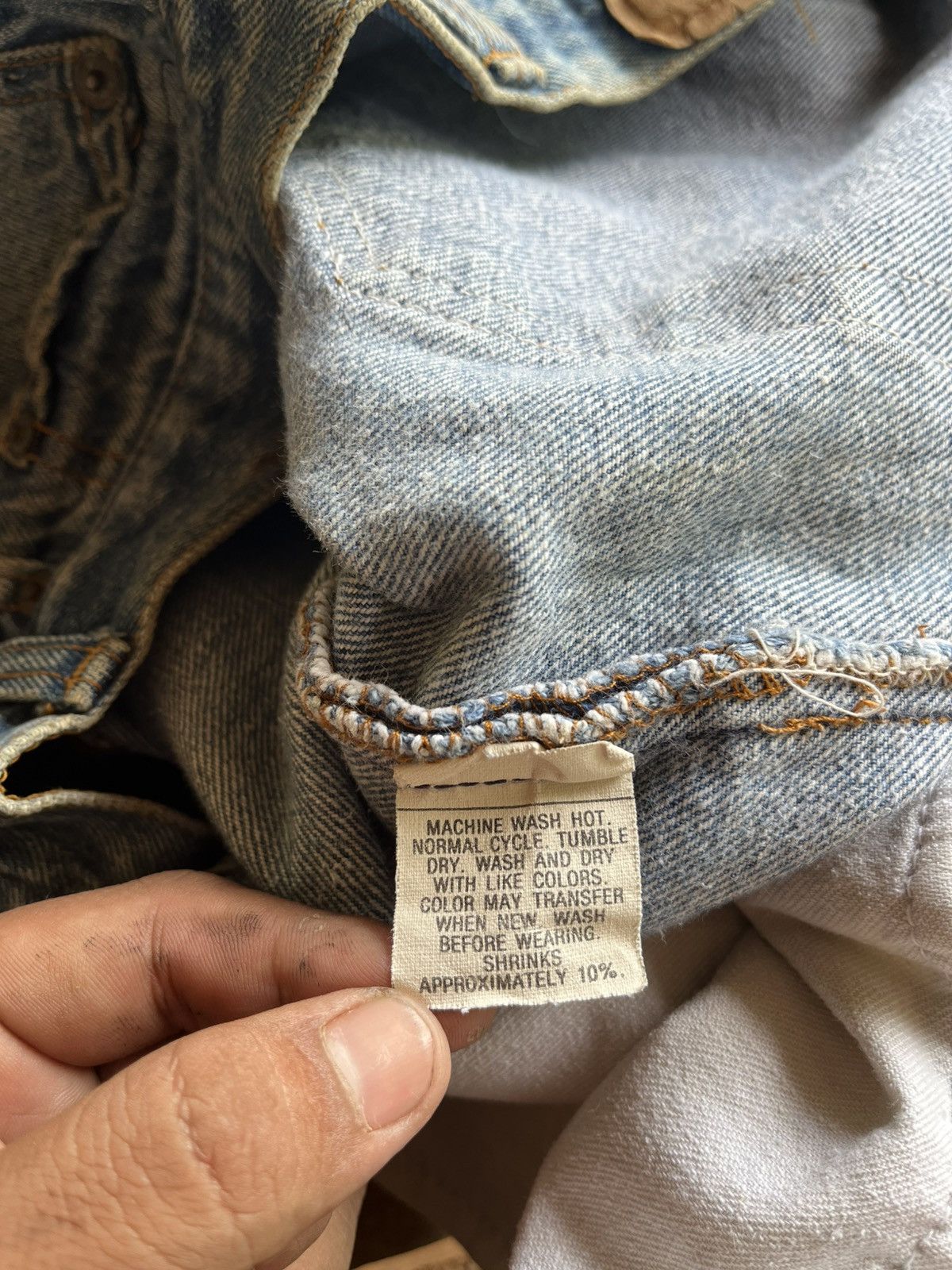 Vintage Thrashed Faded 80s’ Levi’s 501 Size US 33 - 7 Thumbnail