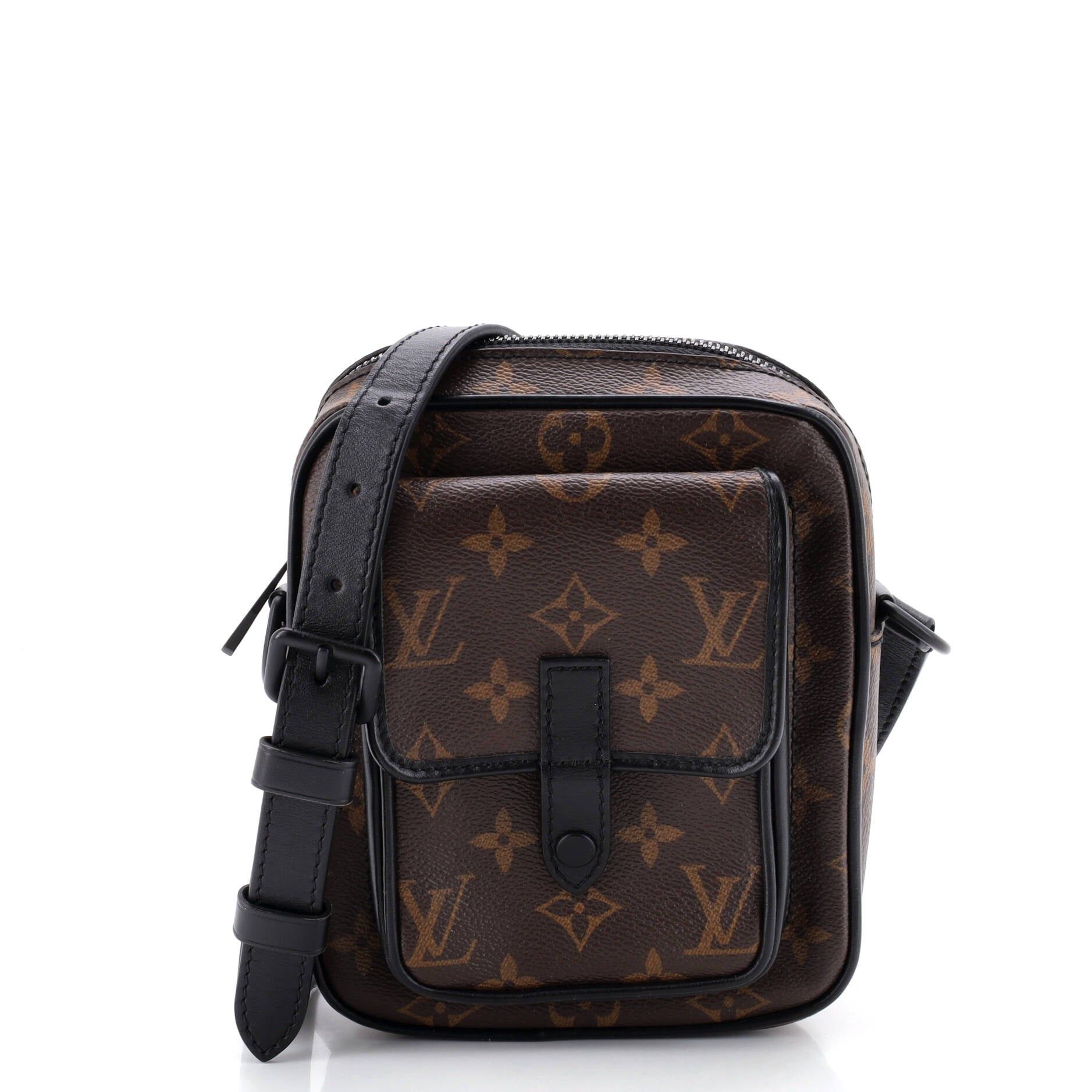 Louis Vuitton Christopher Wearable Wallet Size ONE SIZE - 1 Thumbnail