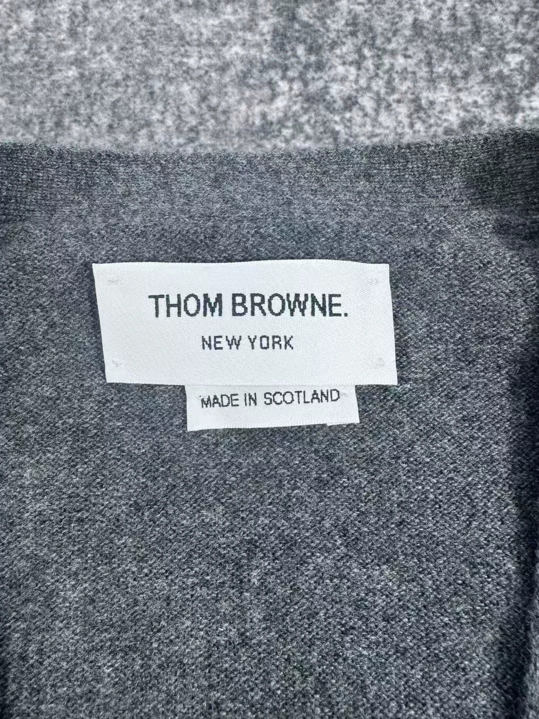 Thom Browne thom browne gray cashmere cardigan. Size US M / EU 48-50 / 2 - 4 Thumbnail