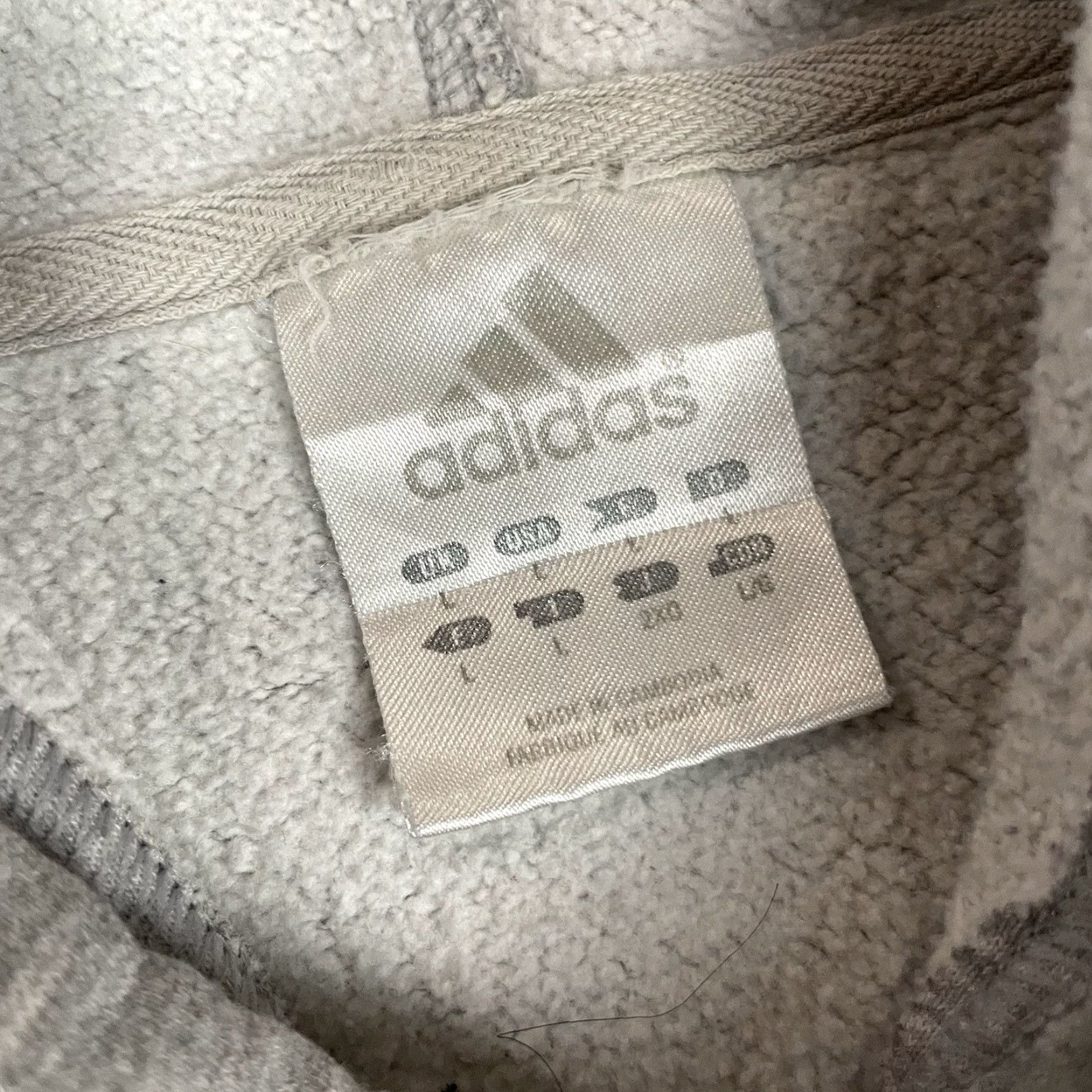 Adidas Vintage Adidas Sweatshirt Mens L Gray Hoodie Pullover Crew Neck Long Sleeve Fleece Logo Pockets Distressed Size US L / EU 52-54 / 3 - 5 Thumbnail