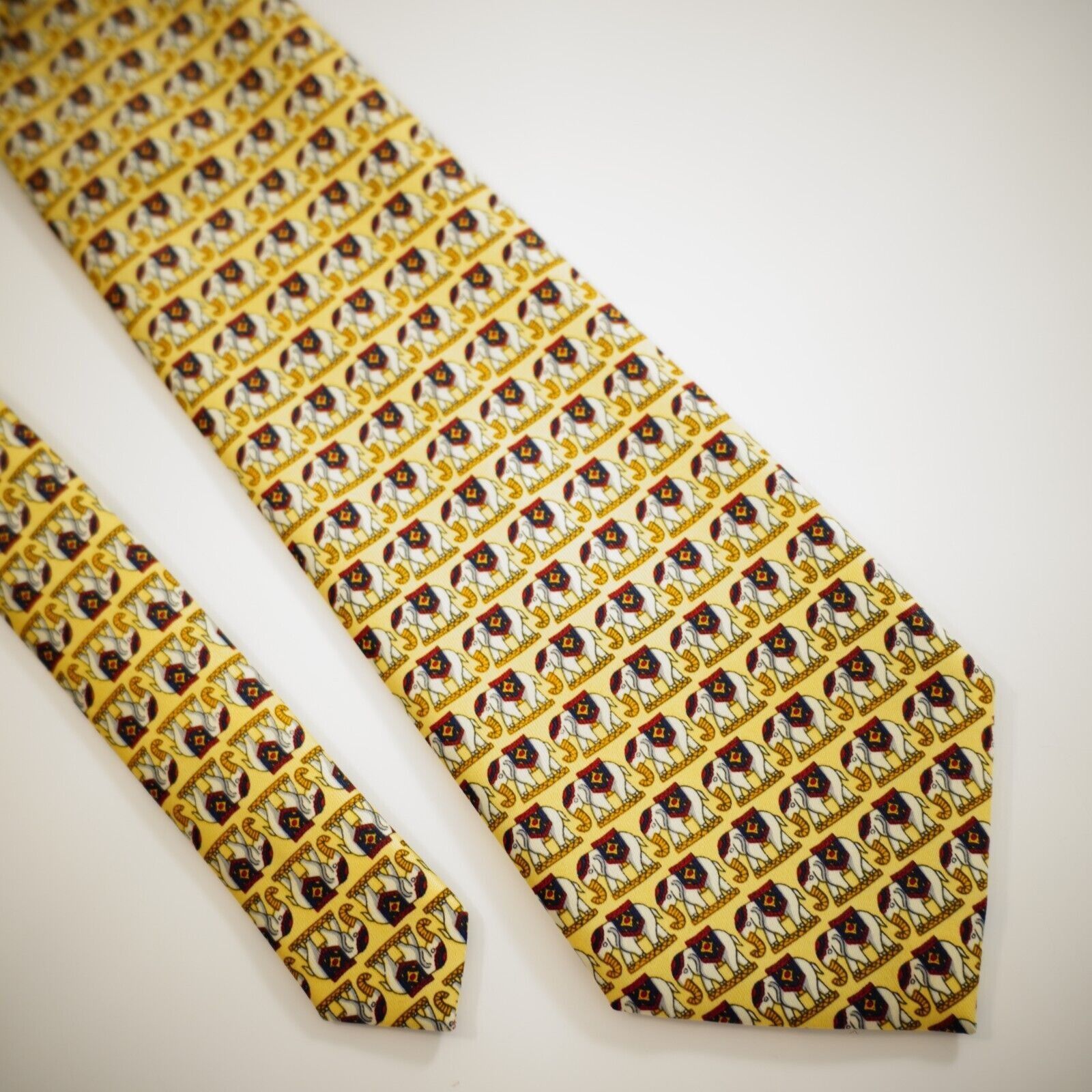 Vintage Rene Chagal Handmade Elephant Print Yelow Wide Silk Tie Size ONE SIZE - 1 Thumbnail