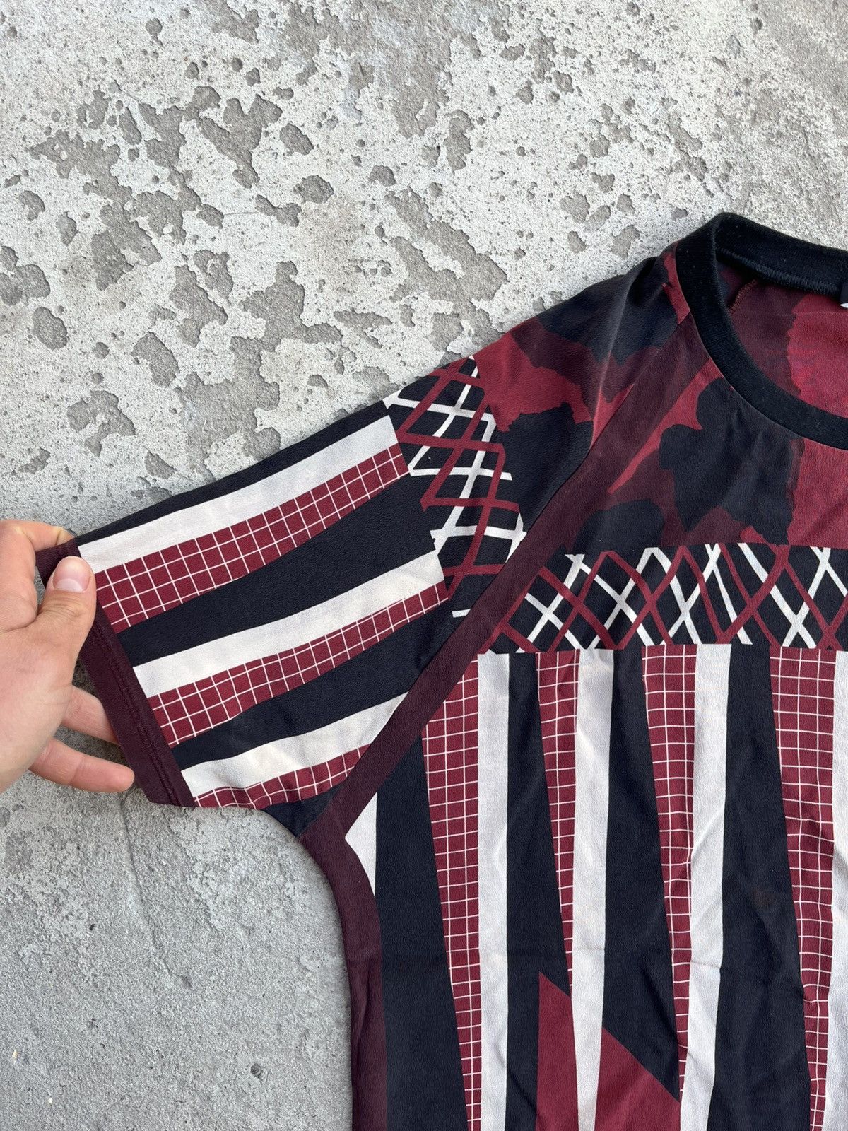 Gucci Gucci by Frida Giannini Silk Abstract Pattern T-shirt Tee Size US M / EU 48-50 / 2 - 6 Thumbnail