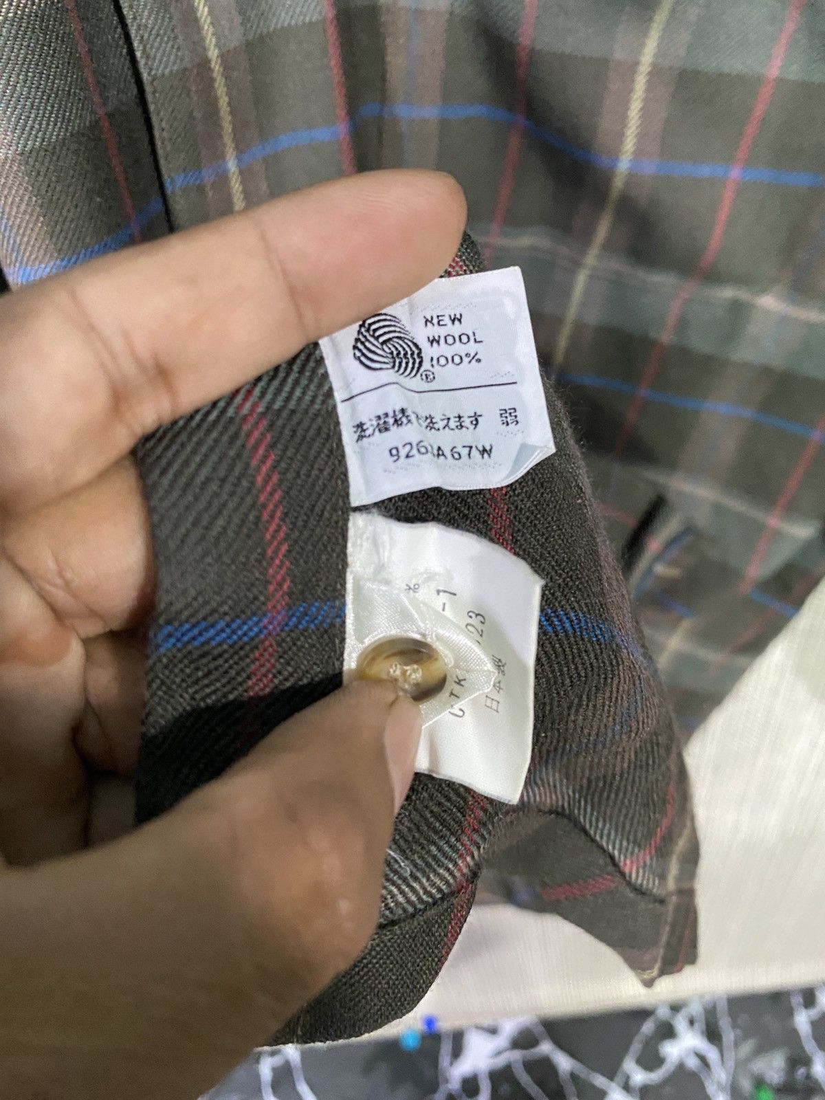 Balenciaga Vintage 90s balenciaga woolshirt button check hard to find Size US M / EU 48-50 / 2 - 6 Thumbnail