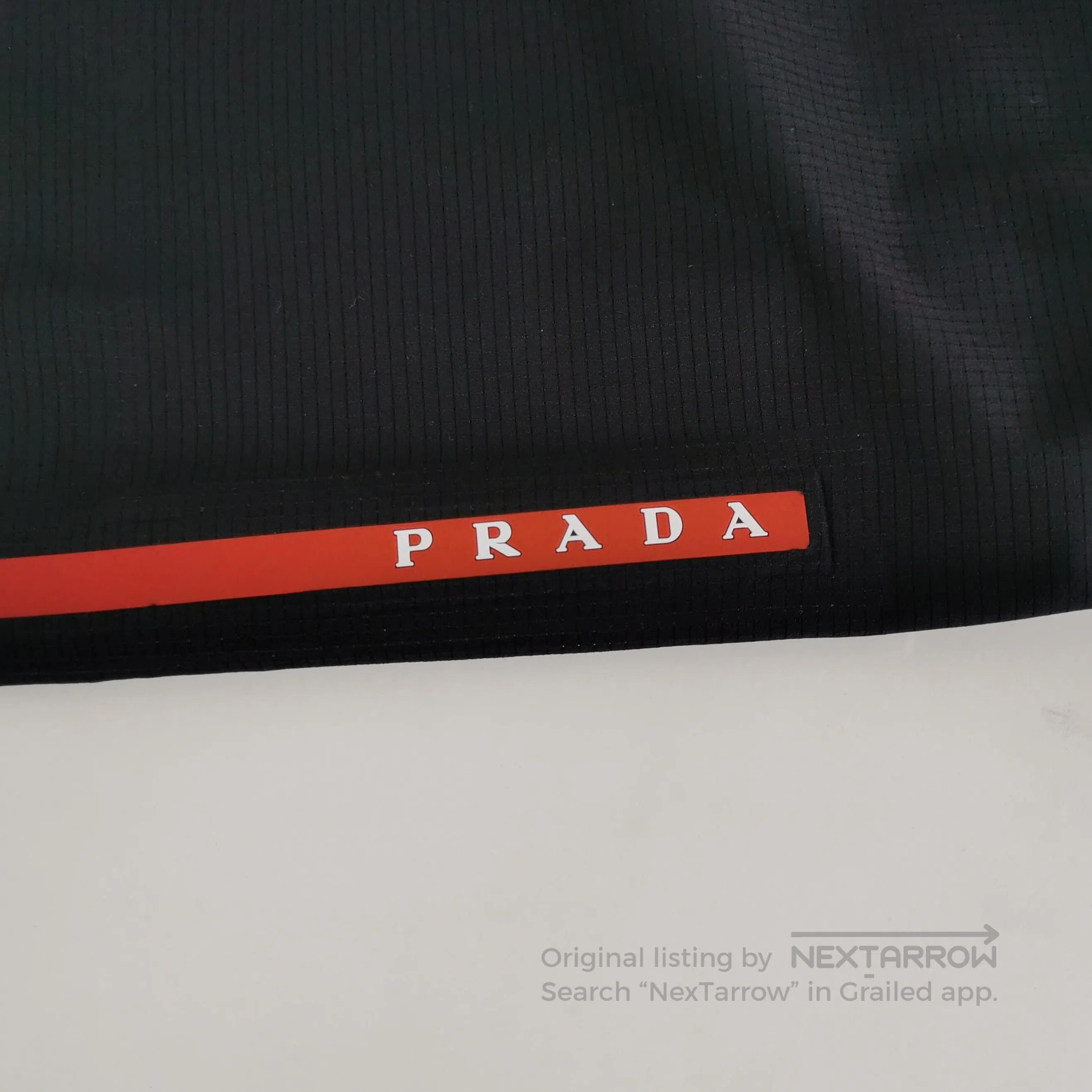 Prada Prada XS Solid Letter Logo Shorts. Size US 26 / EU 42 - 4 Thumbnail