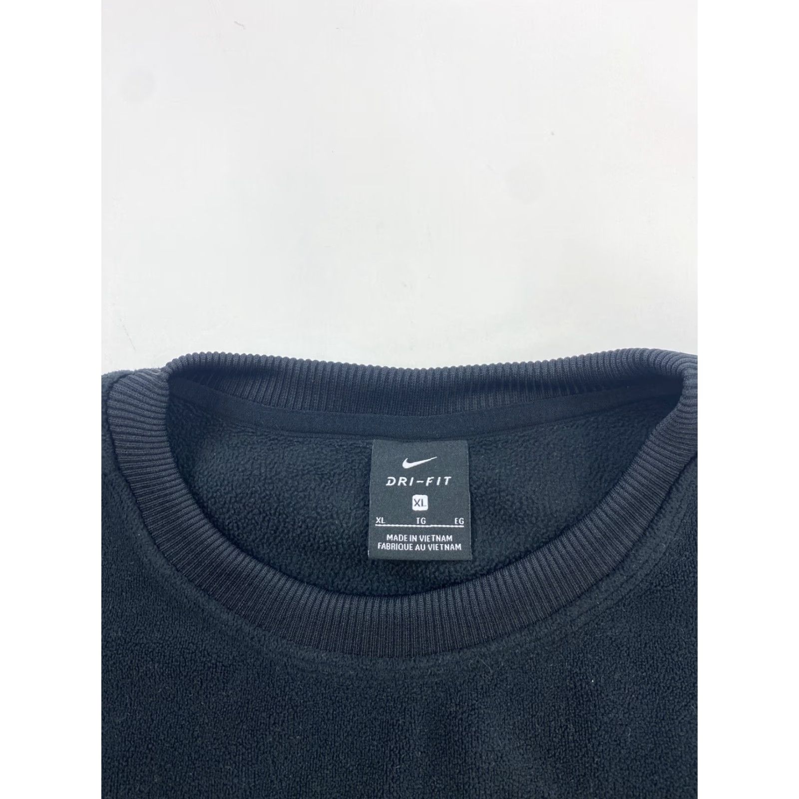 Nike Nike Sweatshirt Womens XL Black Cropped Fleece Side Zipper Size XL / US 12-14 / IT 48-50 - 3 Thumbnail
