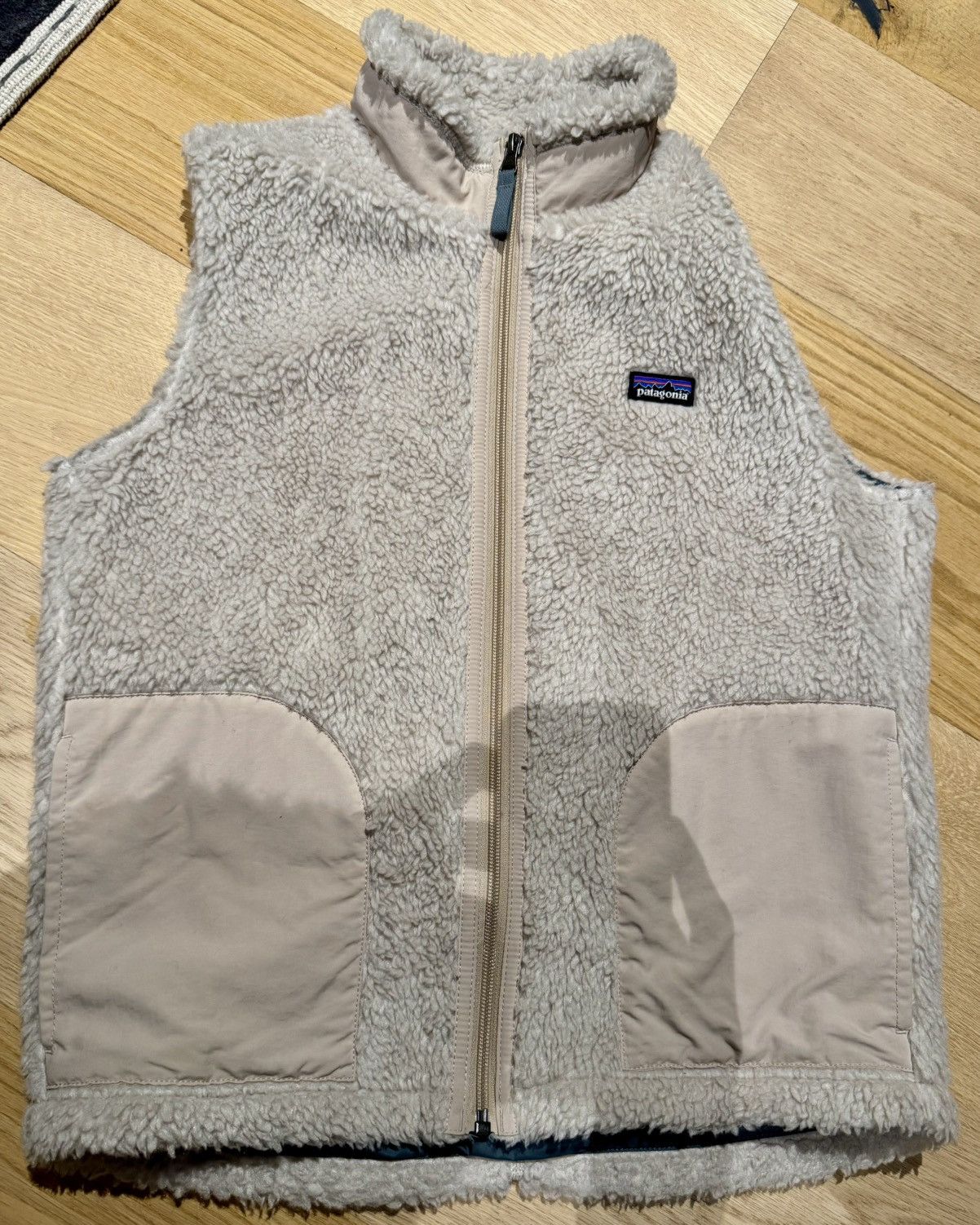 Patagonia Patagonia Tan Fleece Vest (Kids XL) Size US XXS / EU 40 - 2 Thumbnail