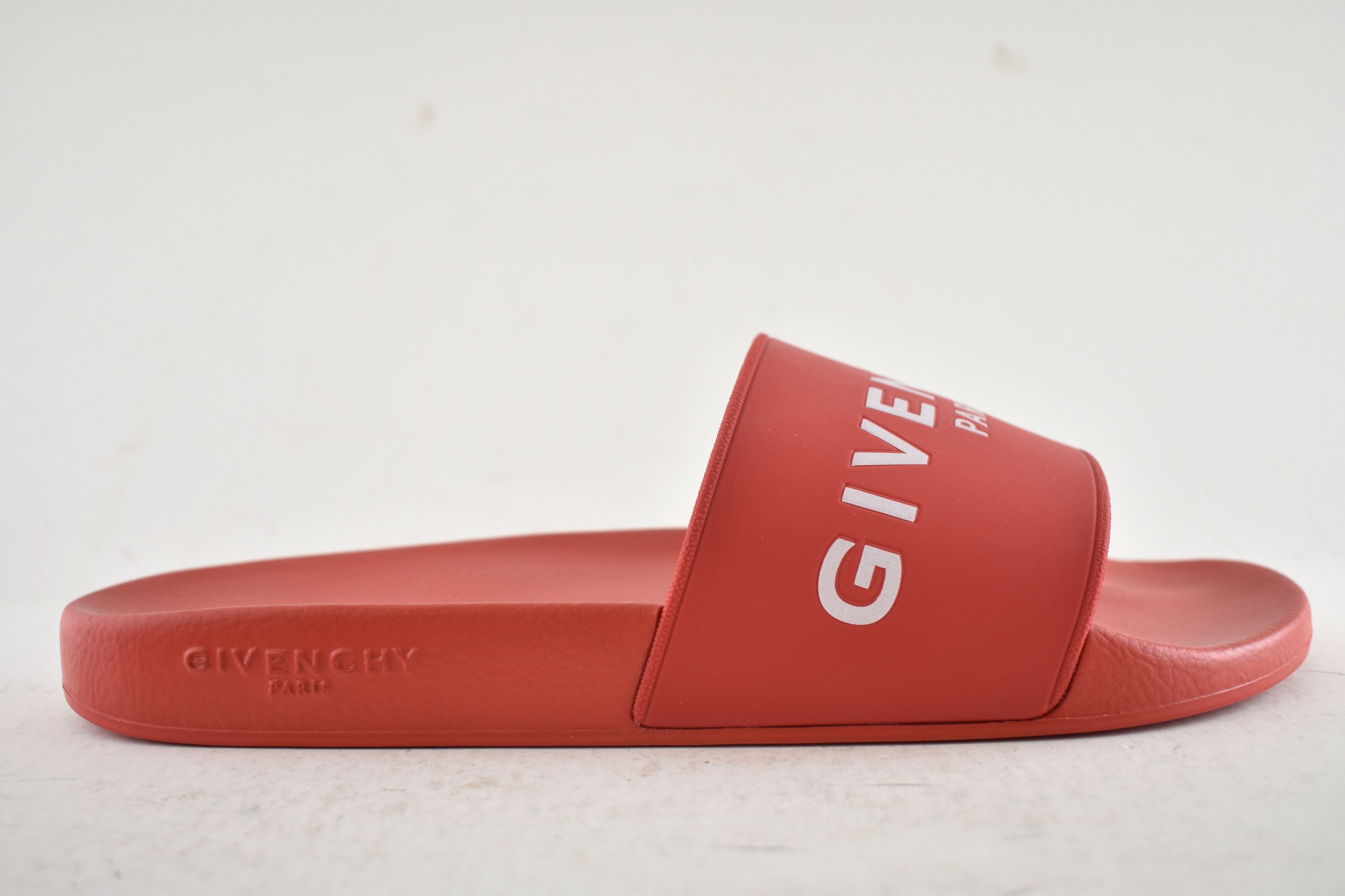 Givenchy Paris White Logo Rubber Pool Slide Sandal Flip Flop 44 11 Size US 11 / EU 44 - 2 Thumbnail
