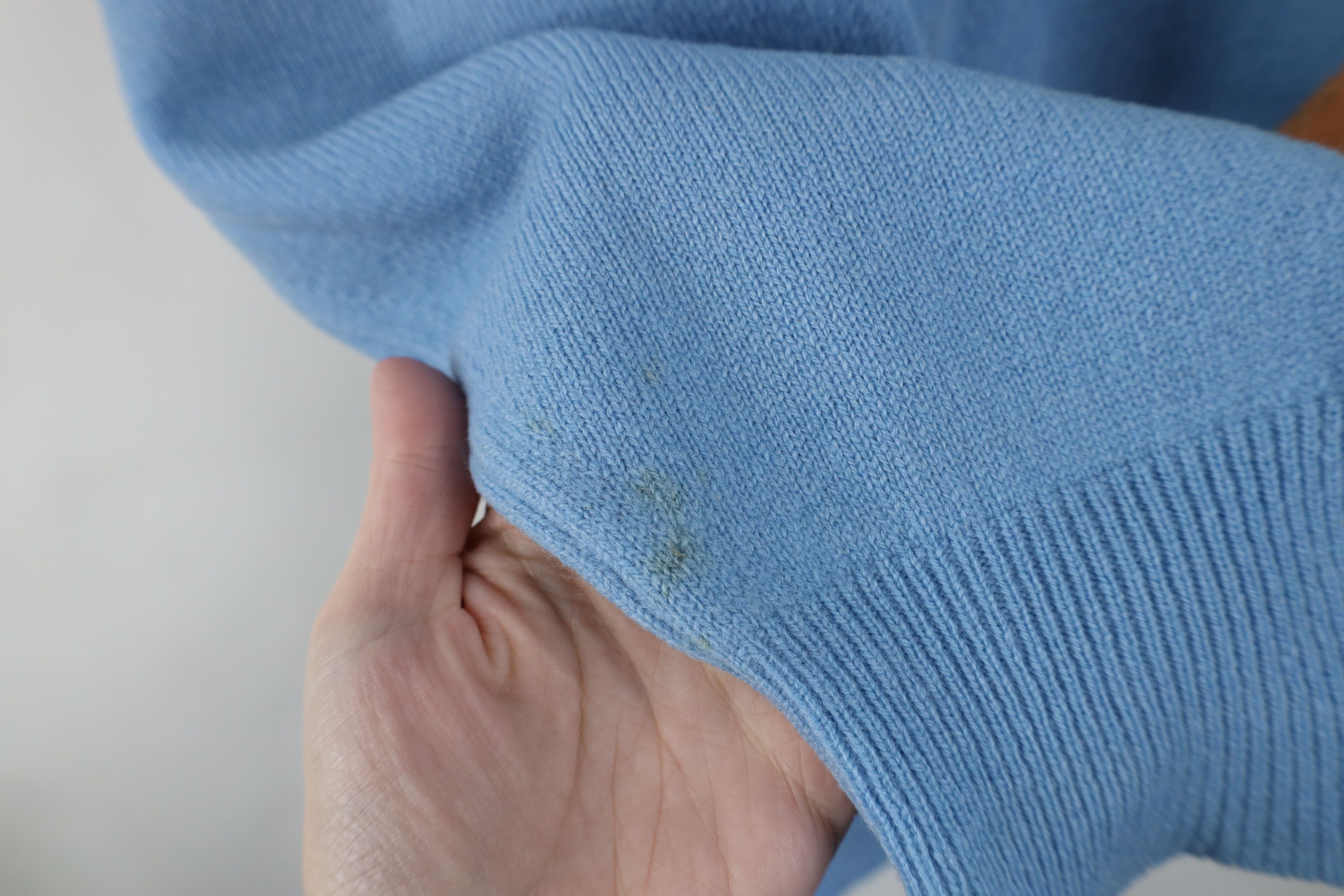 Vintage Vintage 70s Streetwear Diamond Lambswool Knit V-Neck Sweater Size US XXL / EU 58 / 5 - 7 Thumbnail