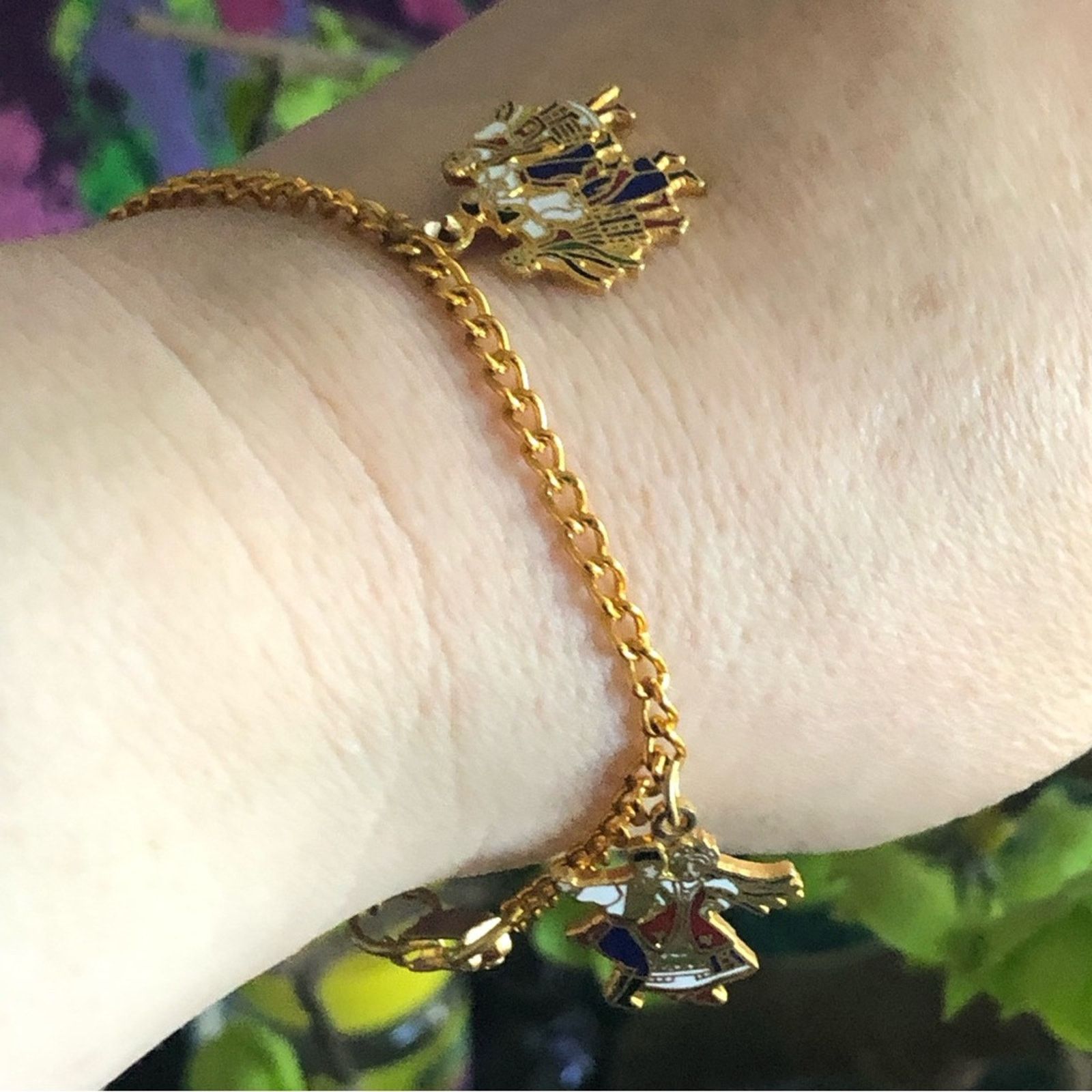 Vintage Vintage 70s Stella Designs Sitka Alaska charm bracelet Size ONE SIZE - 3 Thumbnail