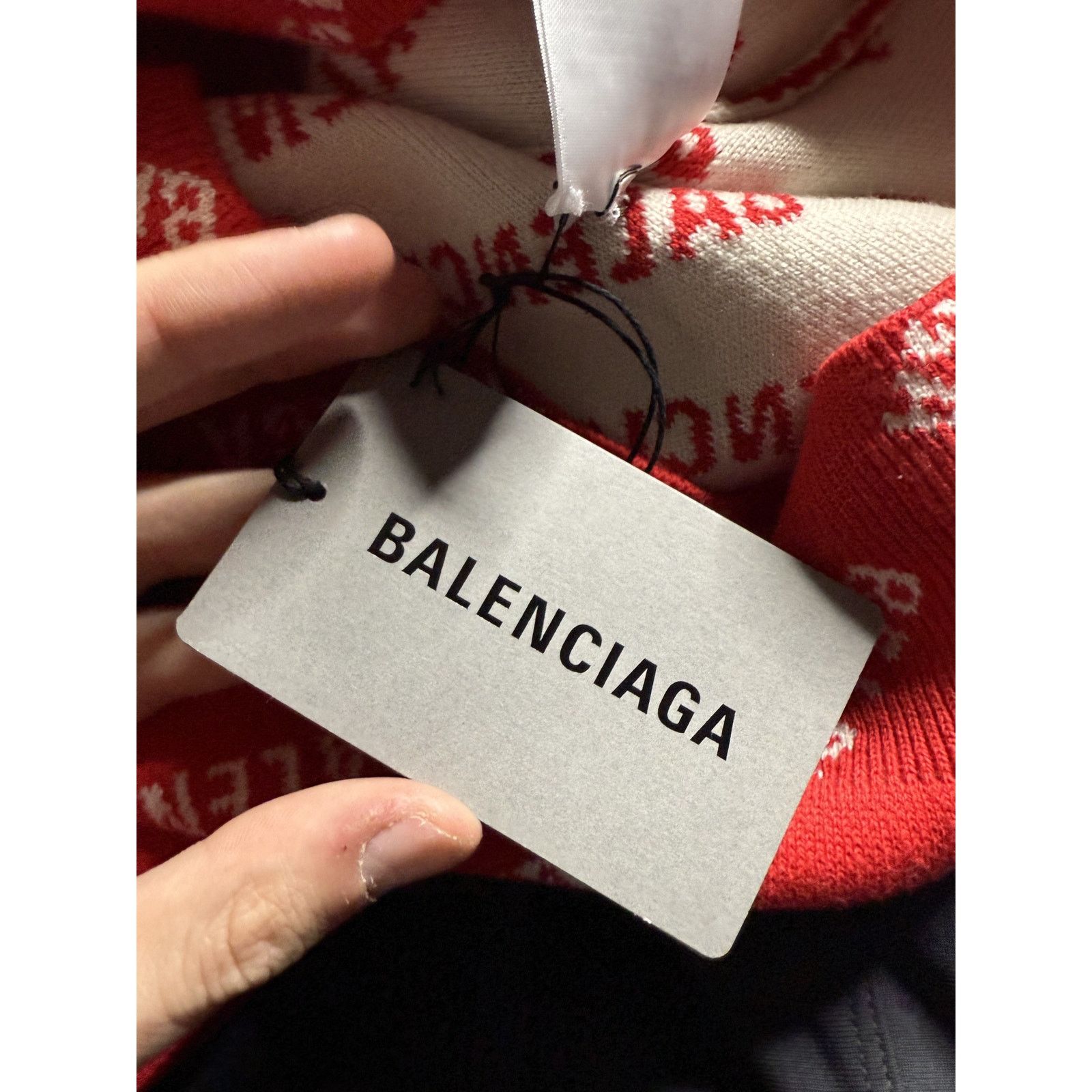 Balenciaga Balenciaga White Red Knit Sweater New XS Size US XS / EU 42 / 0 - 9 Thumbnail