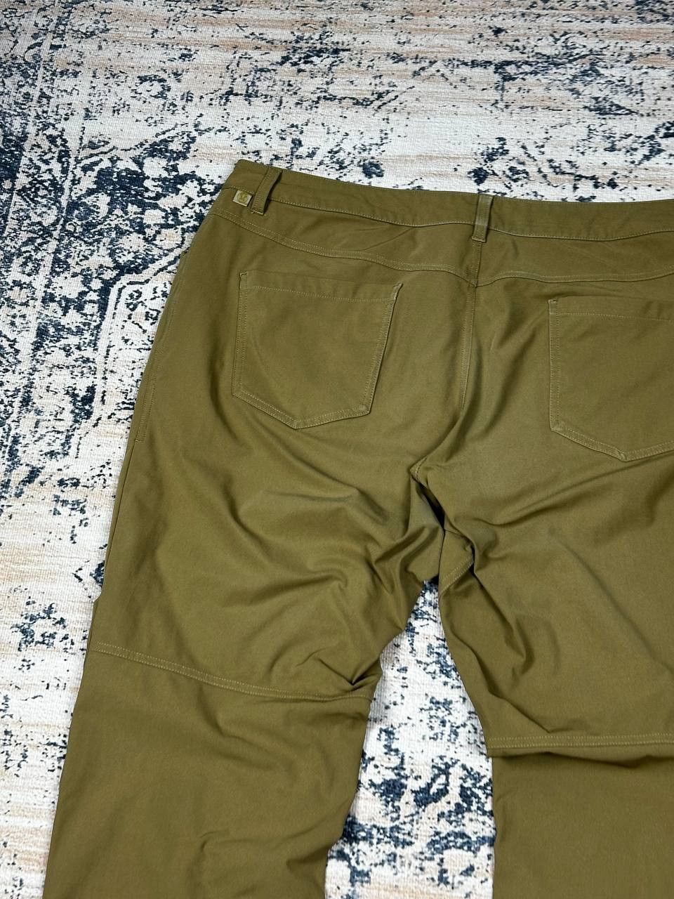 Lululemon Lululemon Luxury Sportswear Chino ABC Pants Size US 40 / EU 56 - 7 Thumbnail