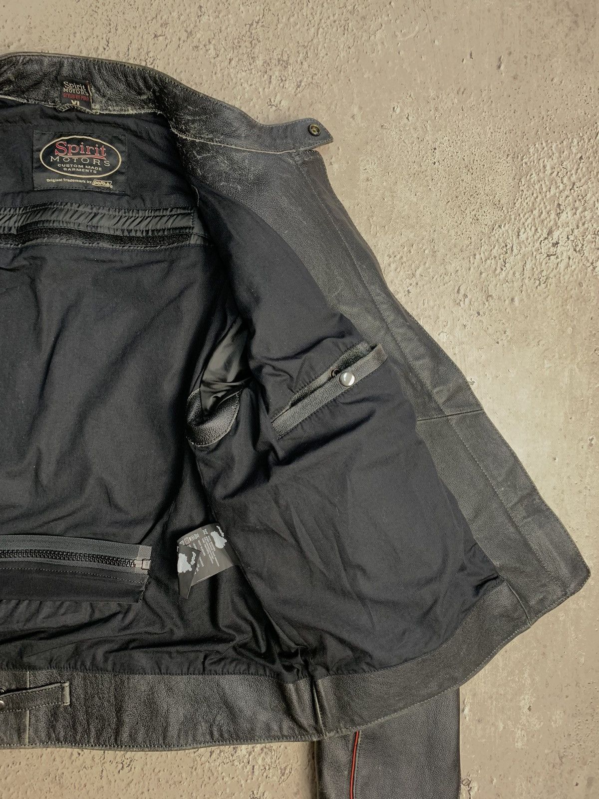 Harley Davidson Harley Davidson Leather Biker Jacket USA Vintage 90s Size US XL / EU 56 / 4 - 9 Thumbnail