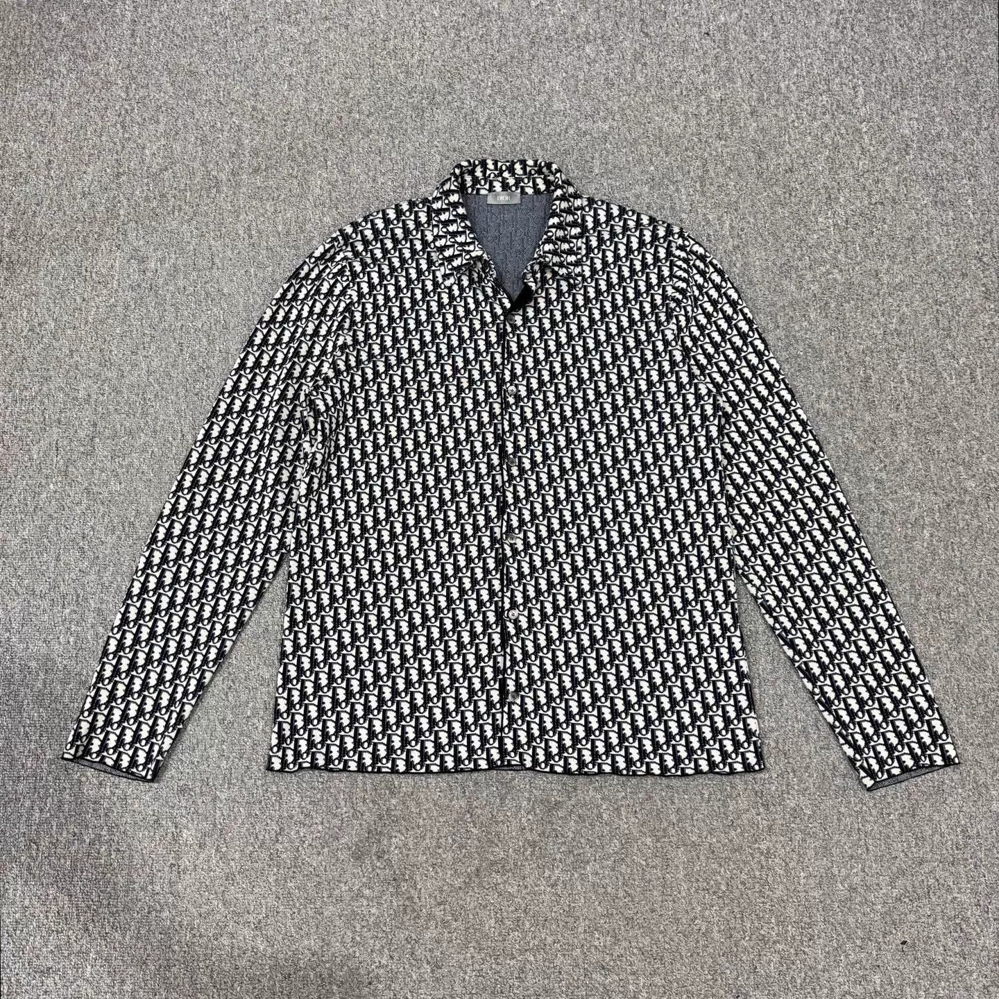 Dior Dior Oblique All Over Print Long Sleeve Shirt L 99 Size US L / EU 52-54 / 3 - 1 Thumbnail