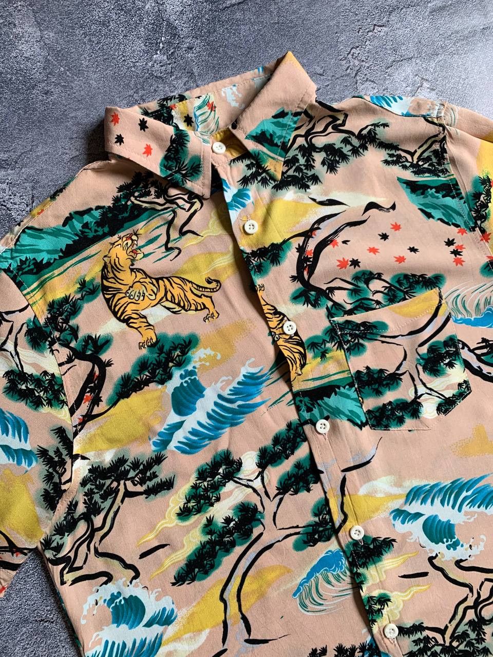 Other Maison Noir Men’s Shirt – Size S – Tiger Print Viscose Size US S / EU 44-46 / 1 - 4 Thumbnail
