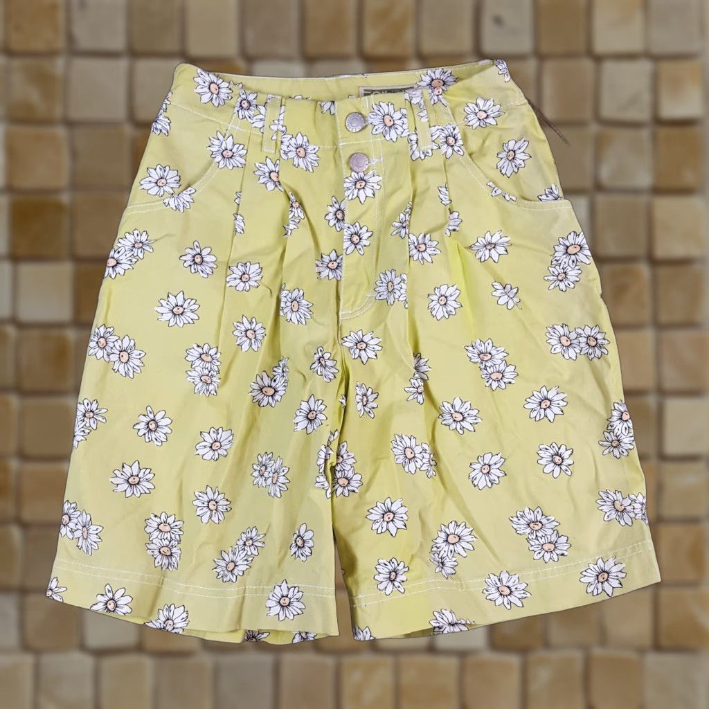 Esprit VINTAGE Esprit Green Floral Pleated High Waisted Teens Size 8 Preppy Shorts Size 30" / US 8 / IT 44 - 1 Thumbnail
