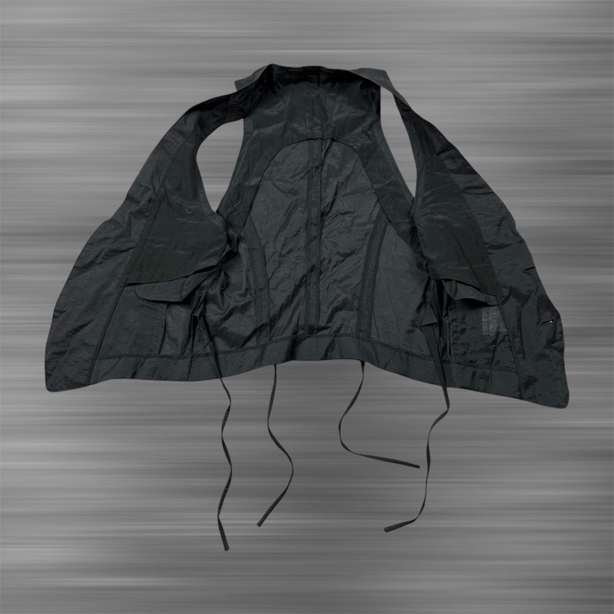 Julius Julius 7 Spring-summer 2011 Multi pocket vest Size US S / EU 44-46 / 1 - 5 Thumbnail