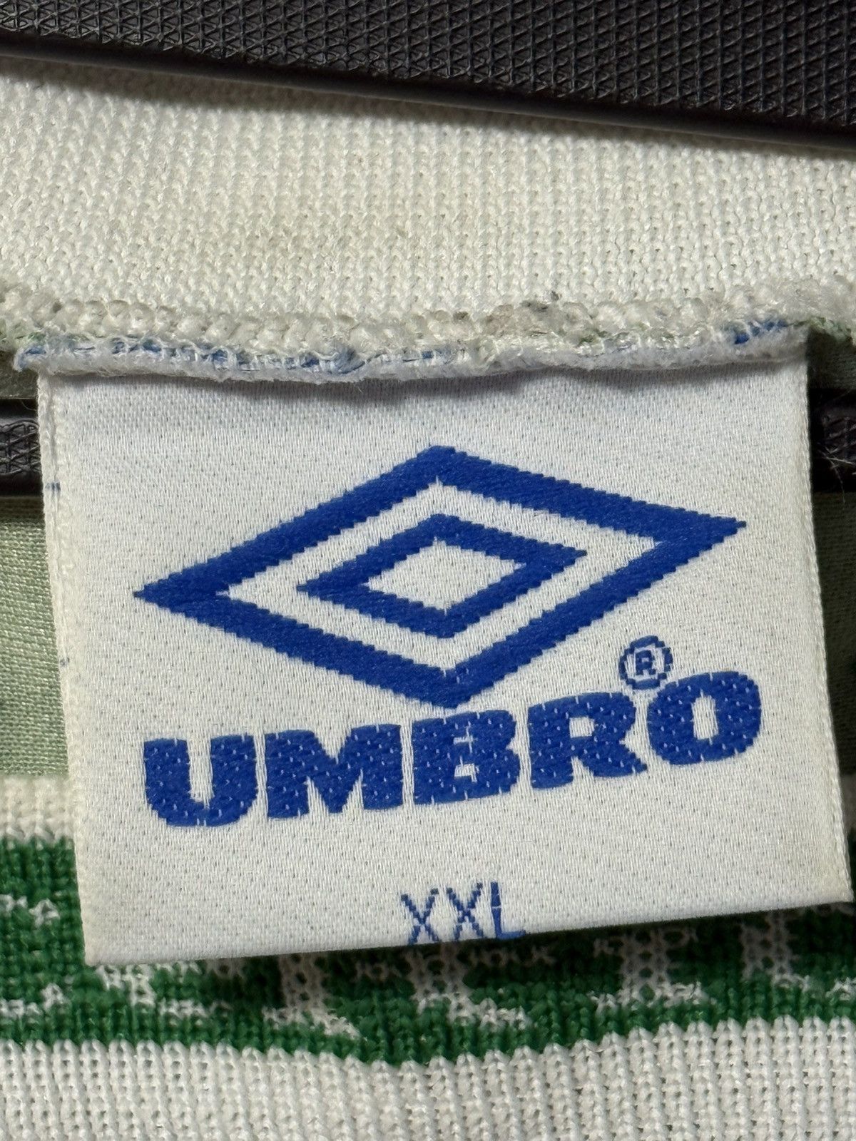 Umbro 1997/99 Celtic FC jersey Home #7 Larsson XXL Size Size US XXL / EU 58 / 5 - 14 Thumbnail